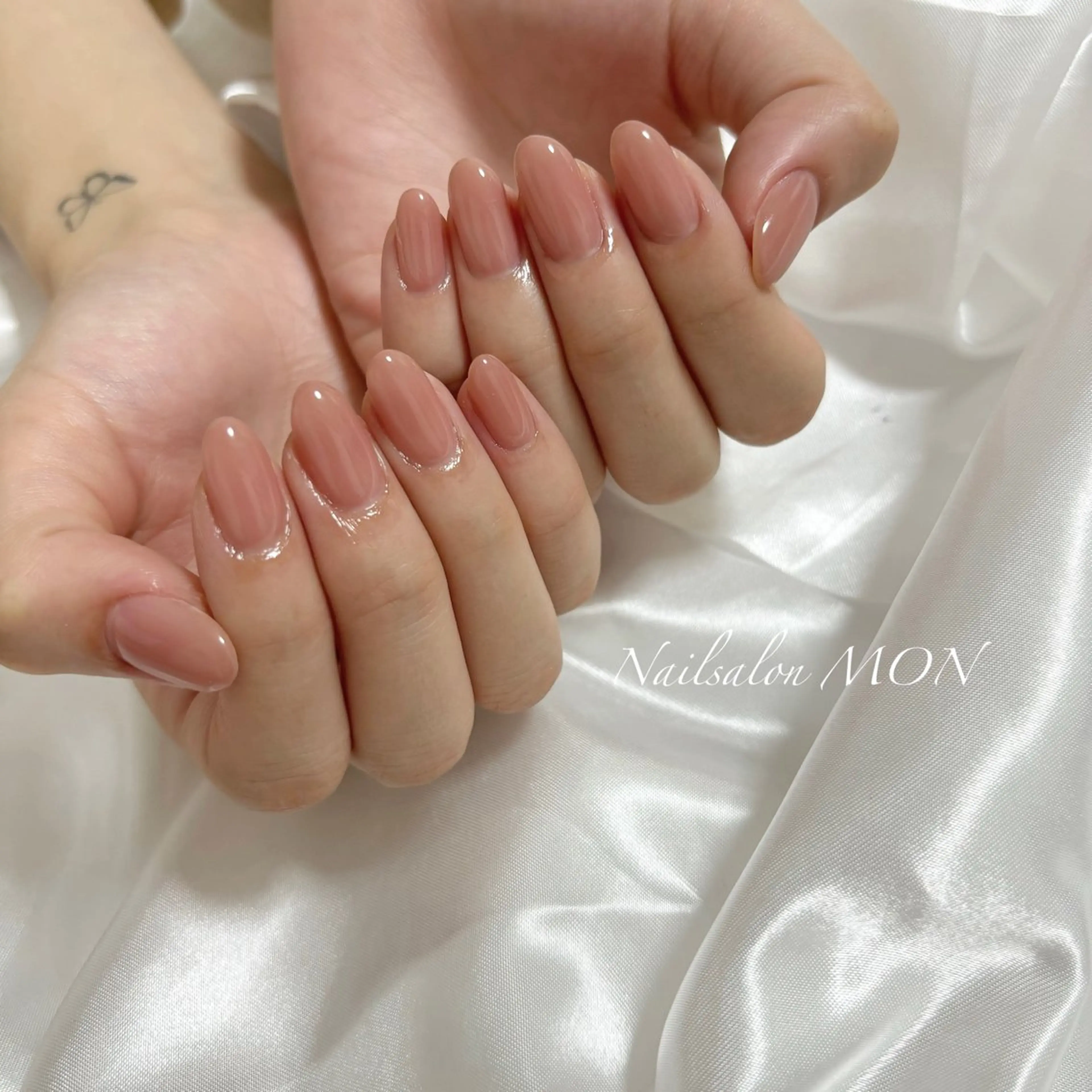 ネイル ジェルネイル ハンドネイル Nailsalon MONのネイルデザイン