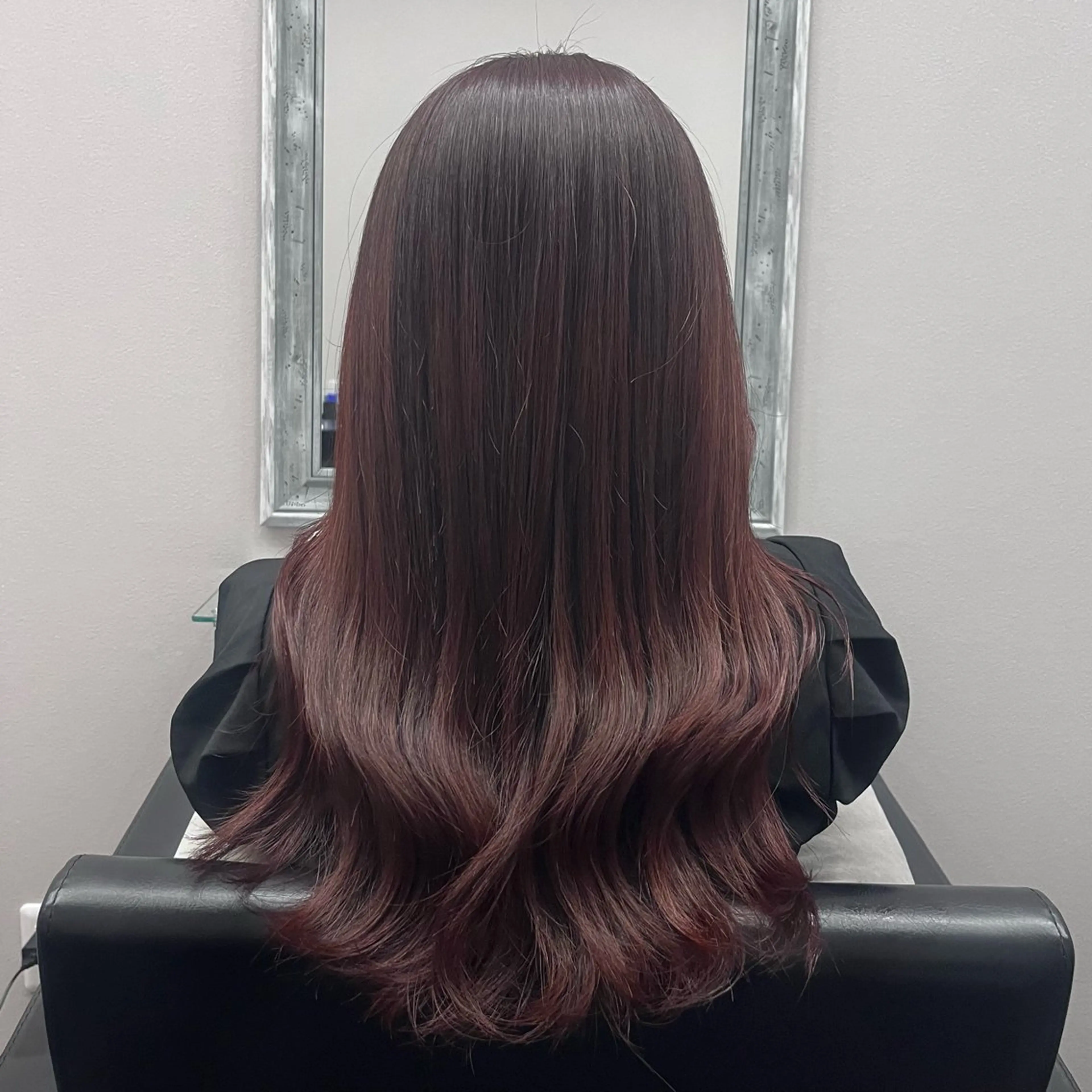 ロング ヘアカラー BALE所属・祥華(さちか)／透 明感カラー／髪質改善のヘアスタイル