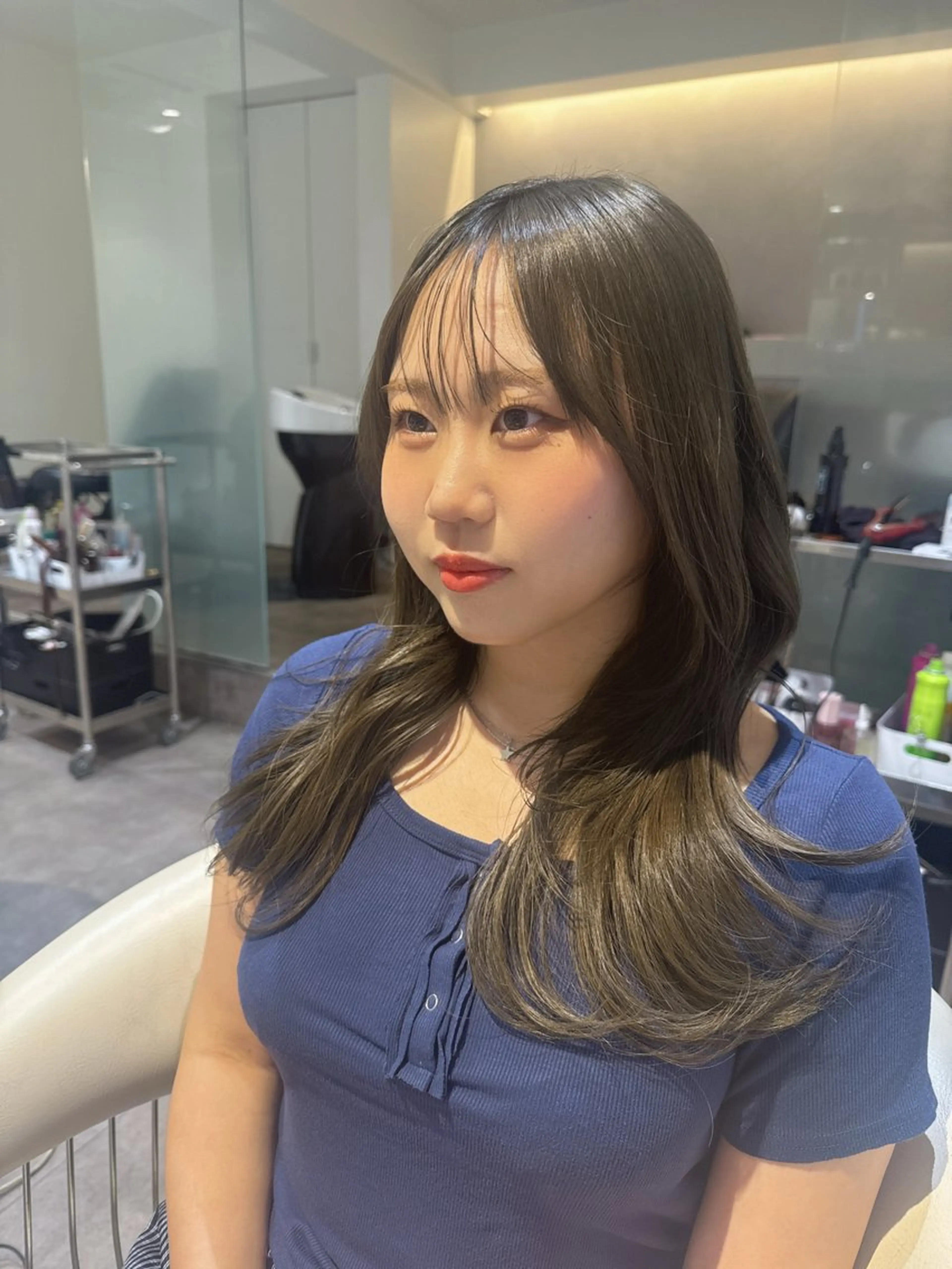 セミロング カラー 黒髪 ブリーチ 透明感カラー ブリーチなしカラー 卒業式のヘアスタイル カット ヘアカラー トリートメント 💎透明感カラー特化 💎TAISEIのヘアスタイル