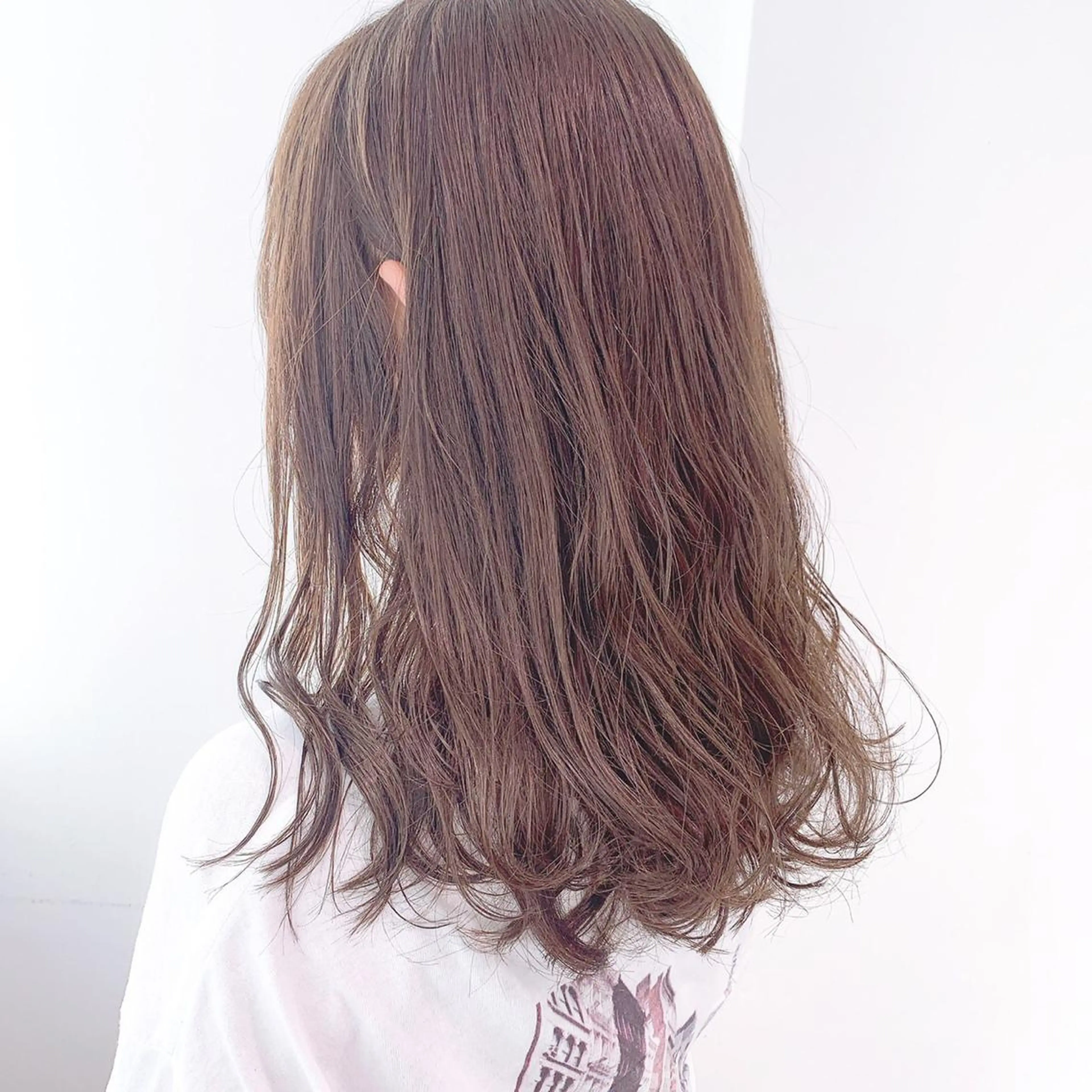 ロング カラー ヘアカラー トリートメント 透明感・トレンドヘア 🫧SENDAI🫧のヘアスタイル