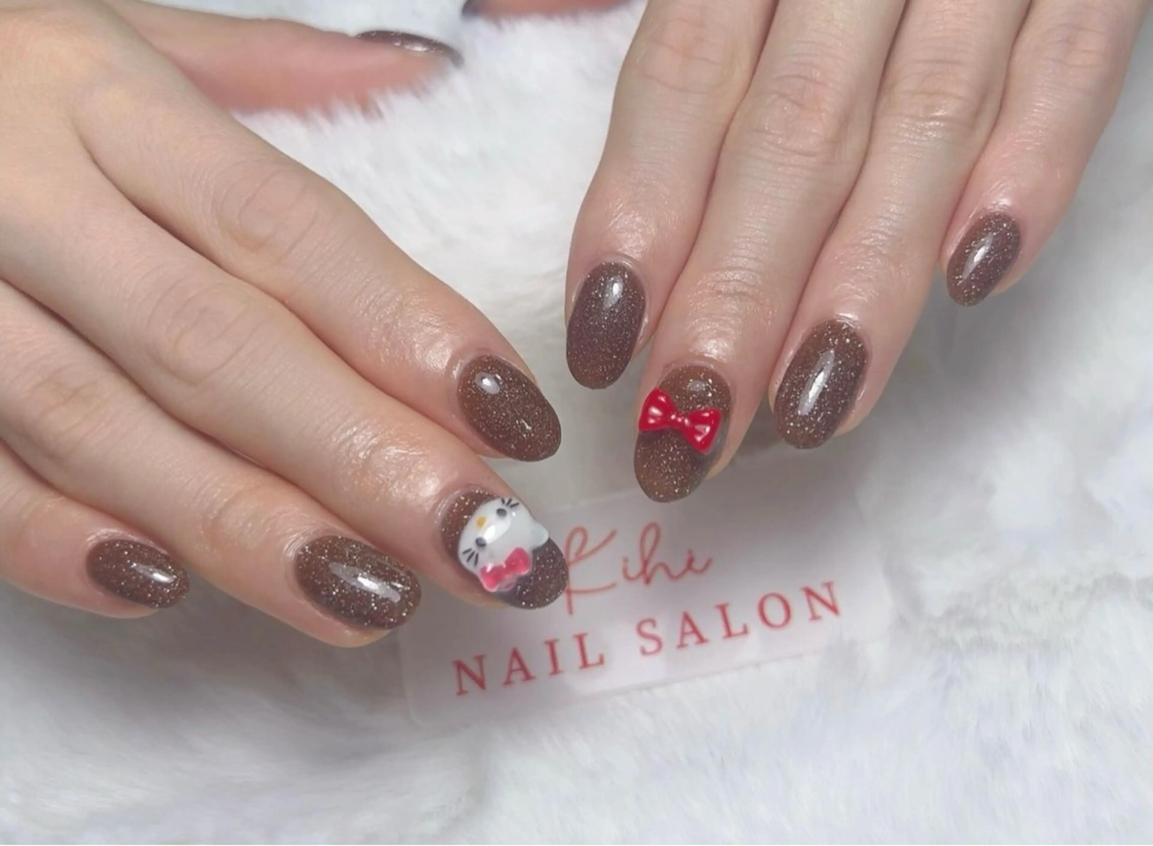 ネイル フレンチネイル グラデーション キラキラネイル 韓国ネイル マグネットネイル 清水 ユナのネイルデザイン