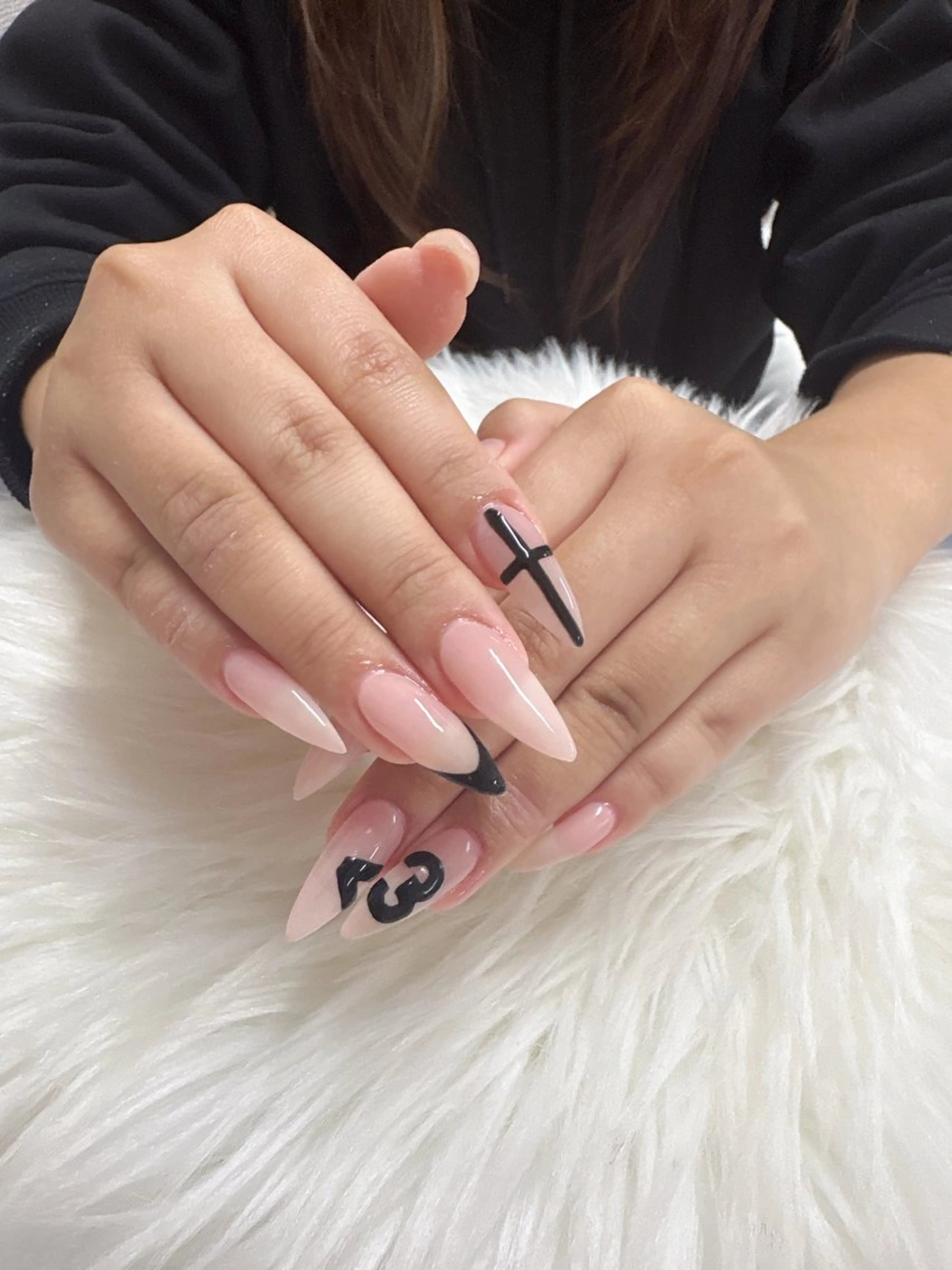 ネイル ハンドネイル 髙橋 詩季のネイルデザイン