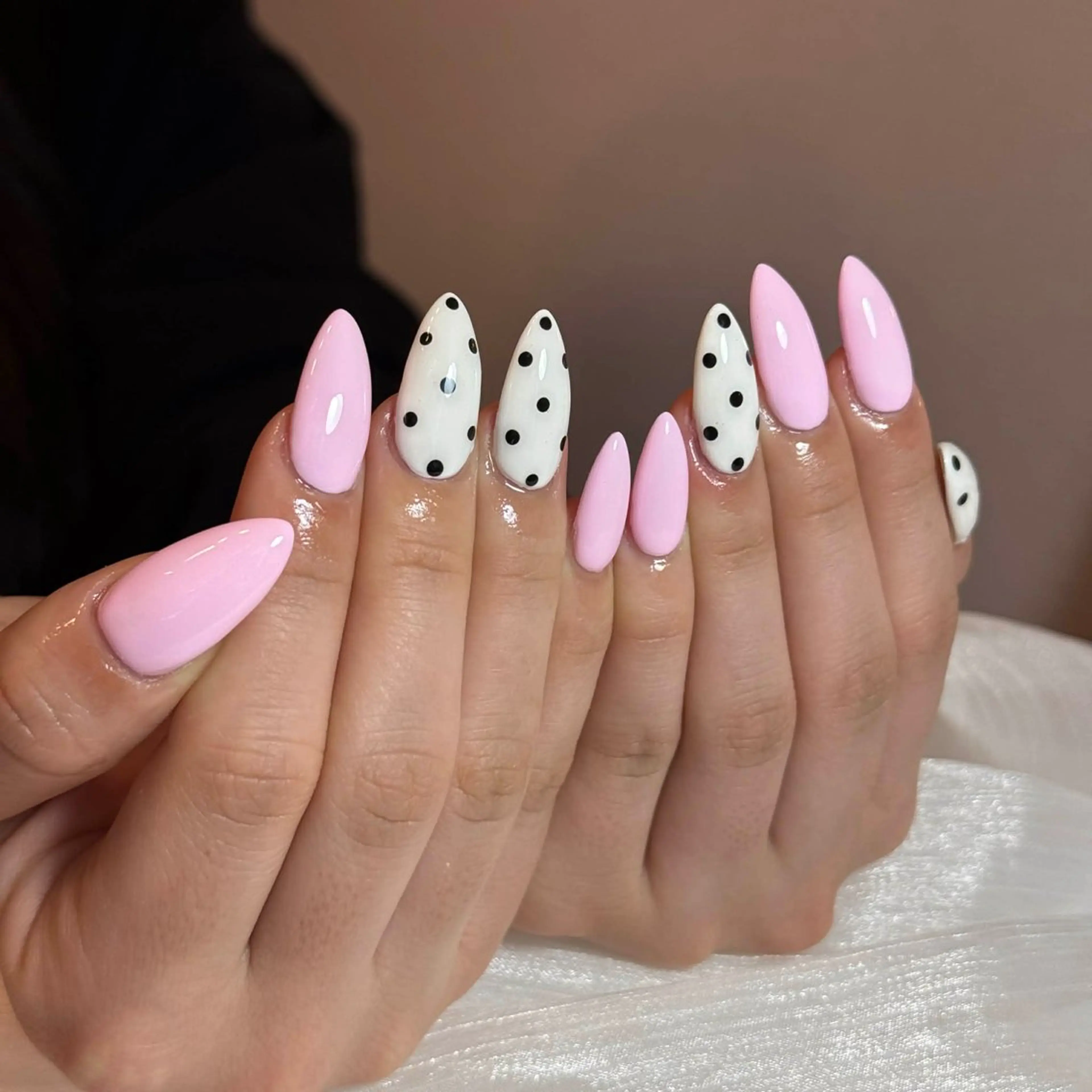 ネイル ハンドネイル Lady Nails 1993所属・タナカ フォンのネイルデザイン