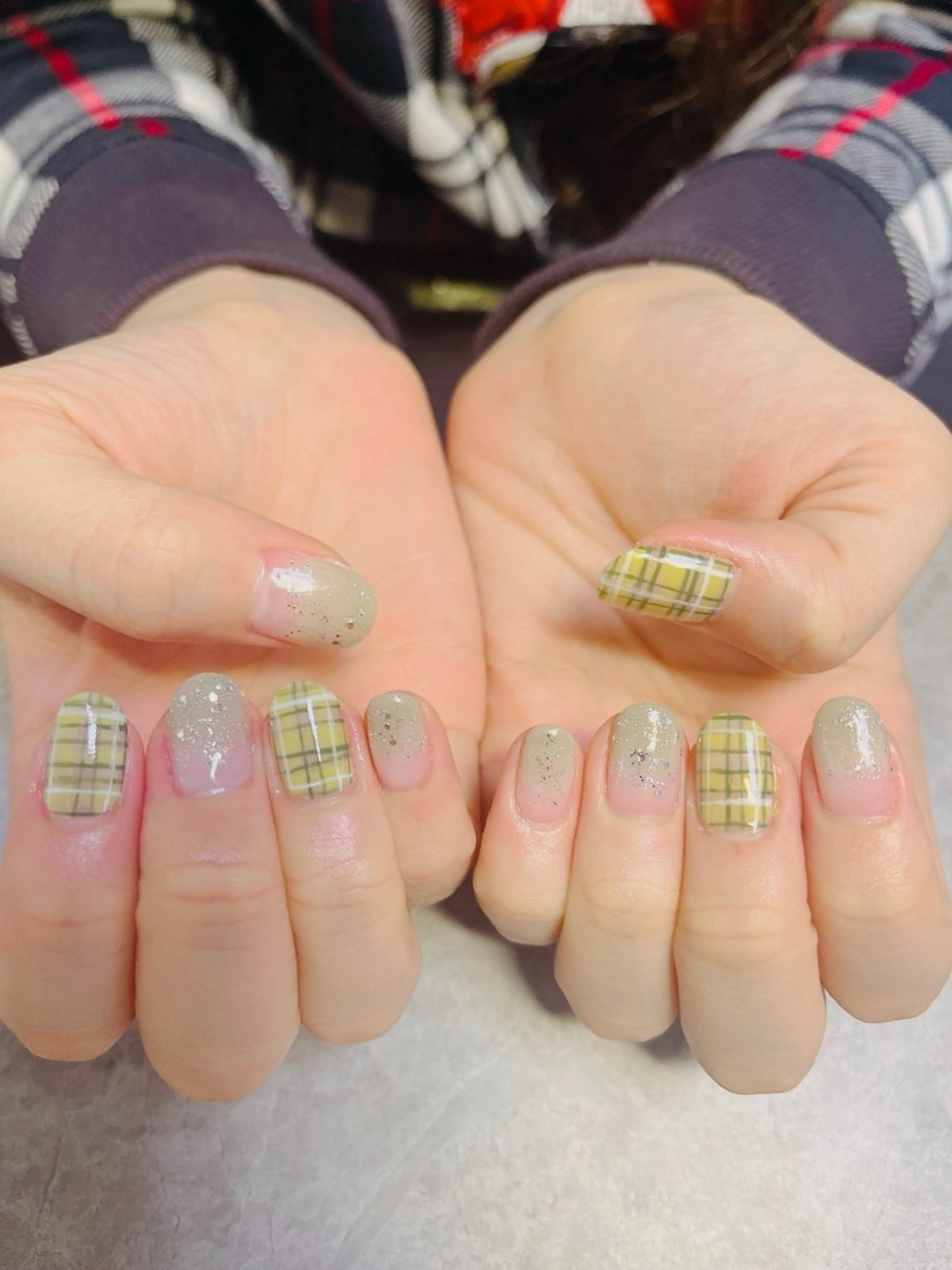 ネイル ニュアンスネイル オフィスネイル ピスタチオネイル 春ネイル ハンドネイル ハンドケア Felice所属・ベテランネイル cnc  nailのネイルデザイン