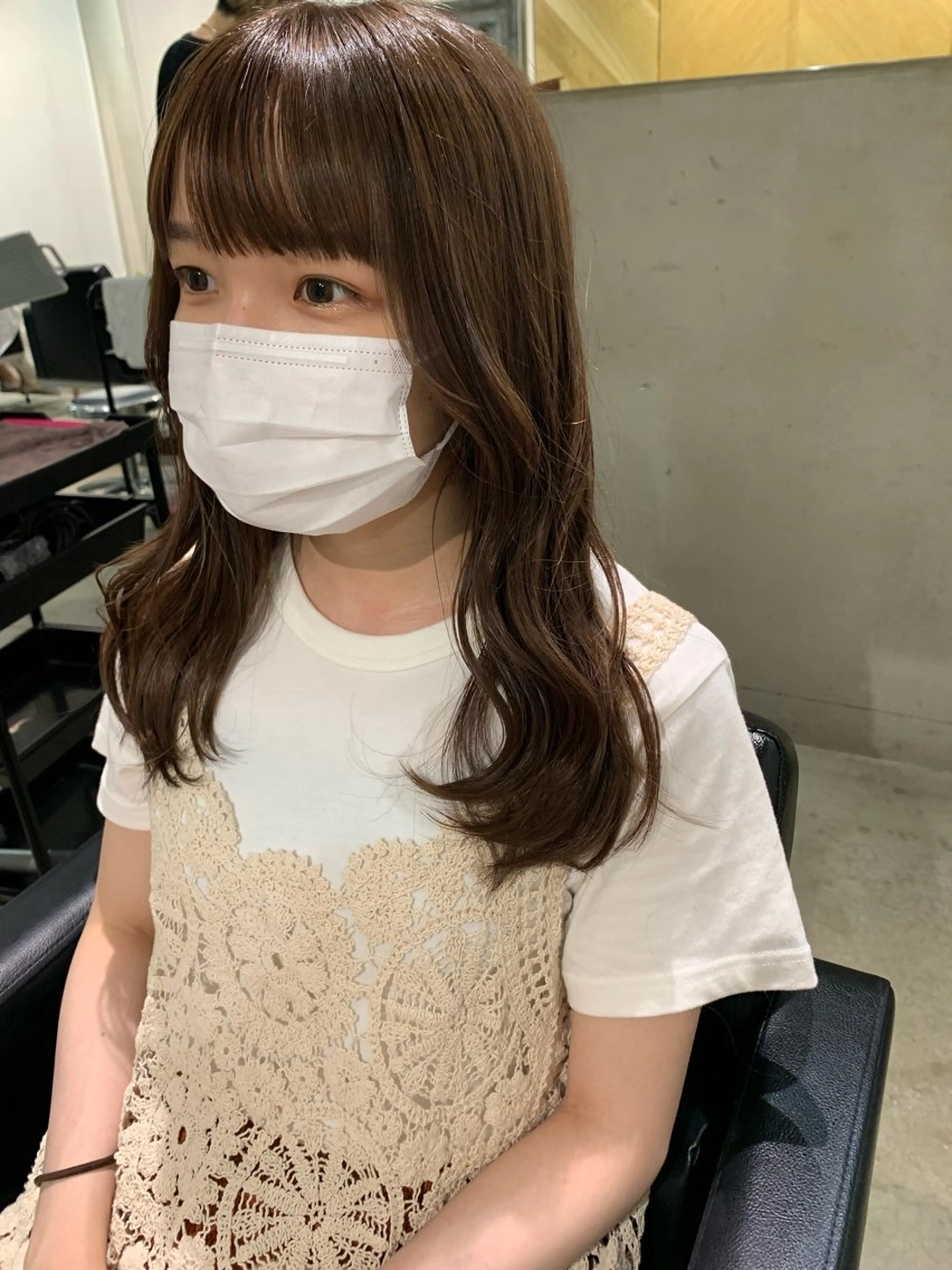 セミロング レイヤーカット LOREN＋透明感 オリーブhirokoのヘアスタイル