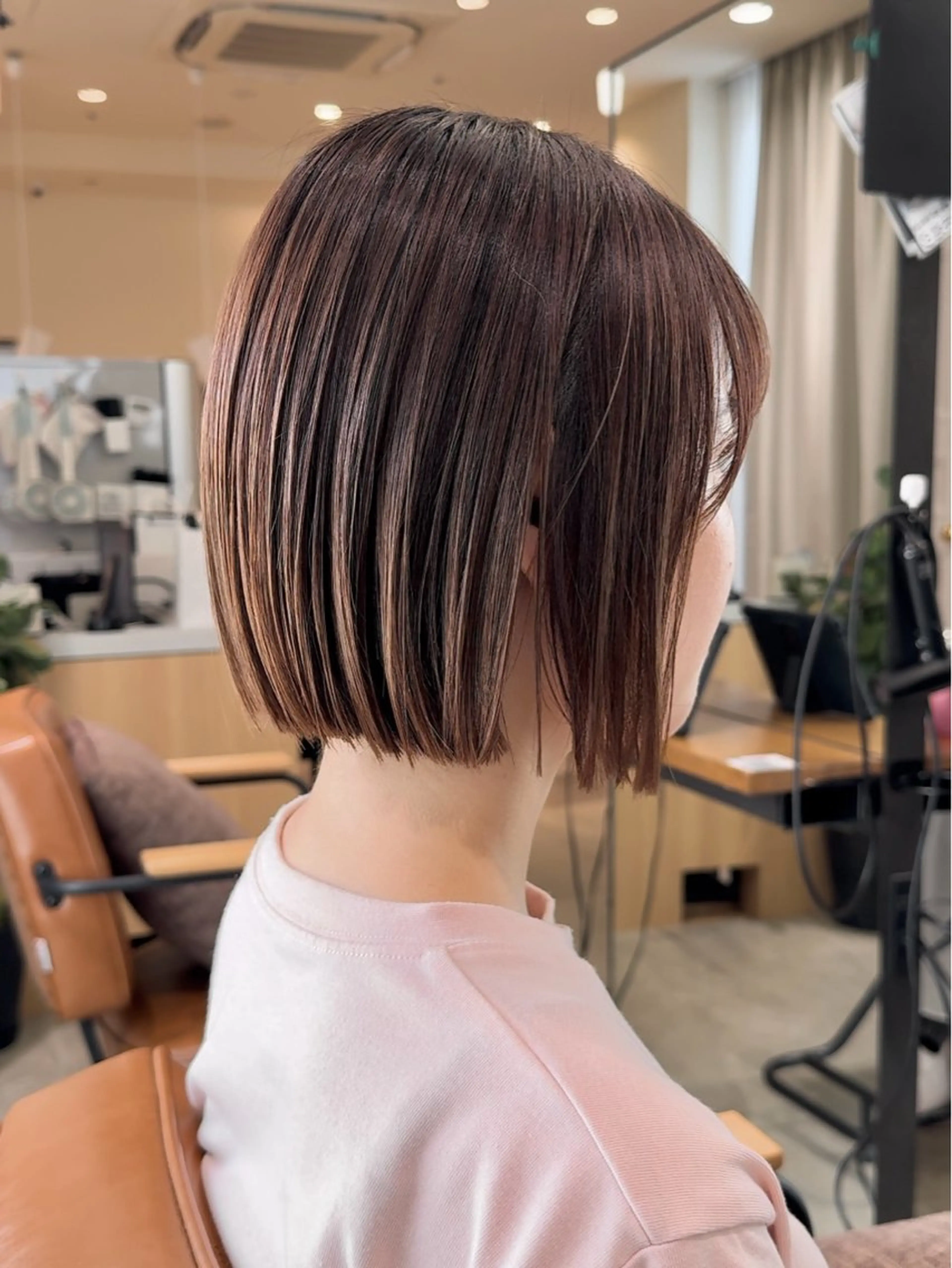 ミディアム カラー パーマ ヘアアレンジ カット ヘアカラー トリートメント Vel 新宿店所属・美髪矯正/髪質改善 カラー✨️Velのヘアスタイル