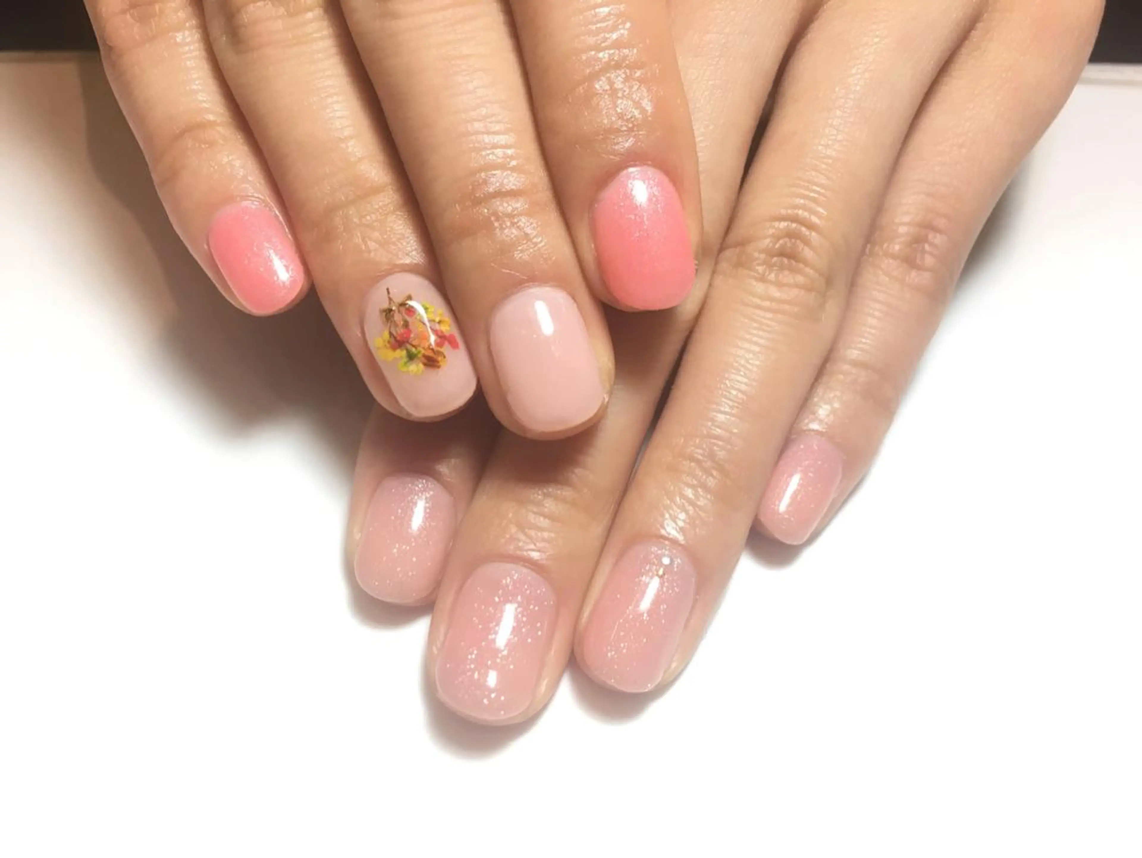 ネイル Li'leaNail AINAのネイルデザイン