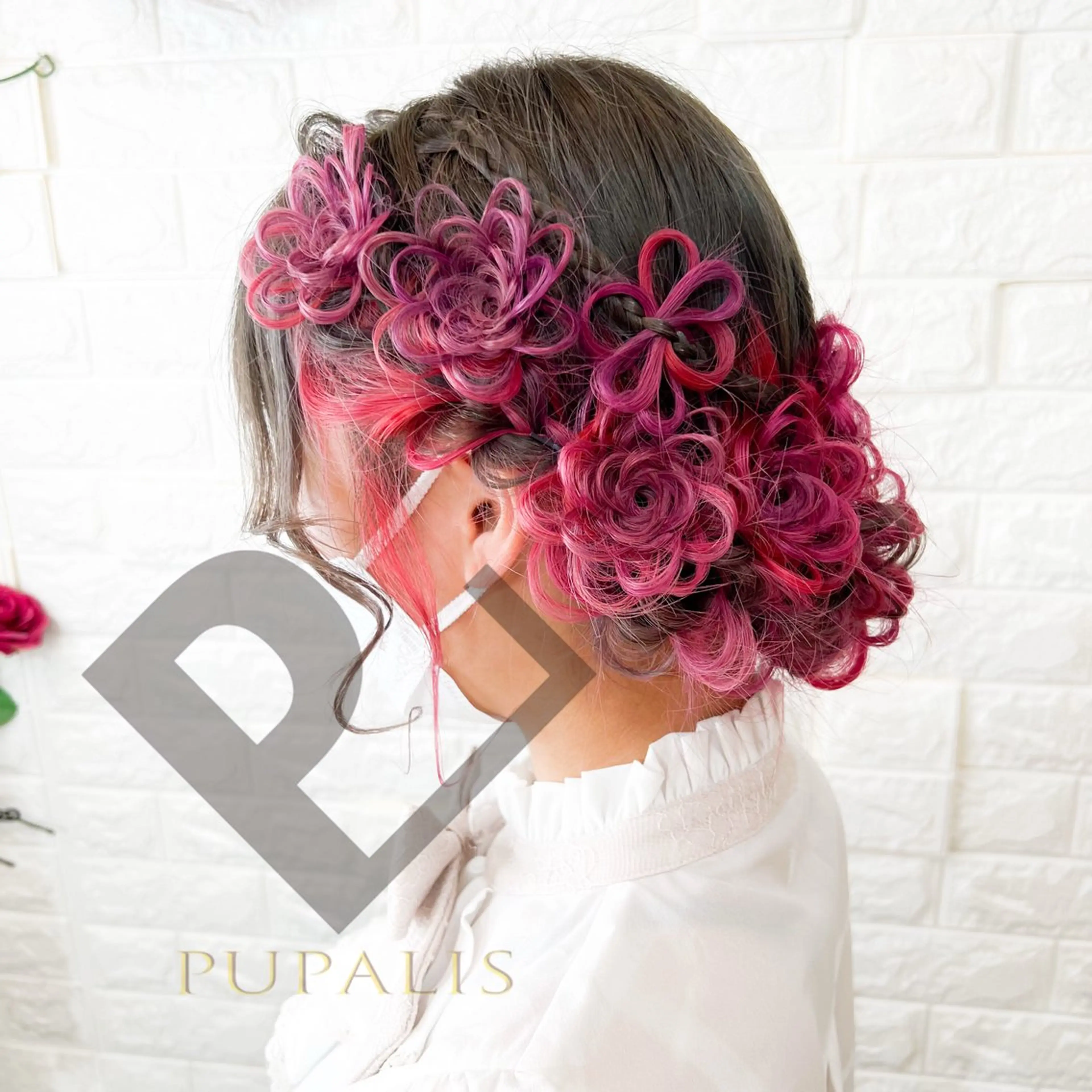 セミロング ヘアアレンジ 『推し活』被らない ヘアアレンジのヘアスタイル