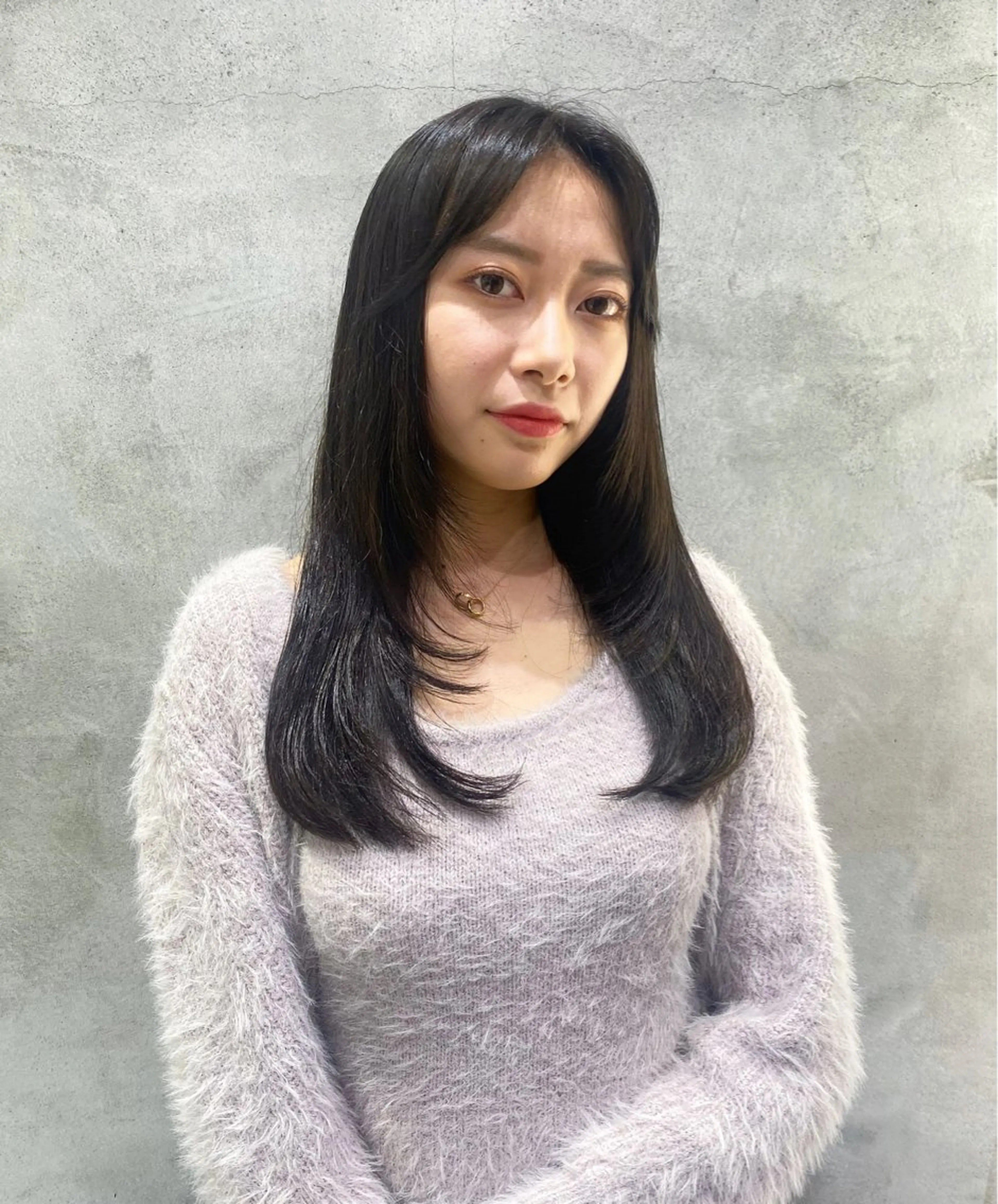 ロング カラー 韓国風ヘア レイヤーカット トリートメント カット ヘアカラー トリートメント SHICENEケイ レイヤーカット🦋のヘアスタイル