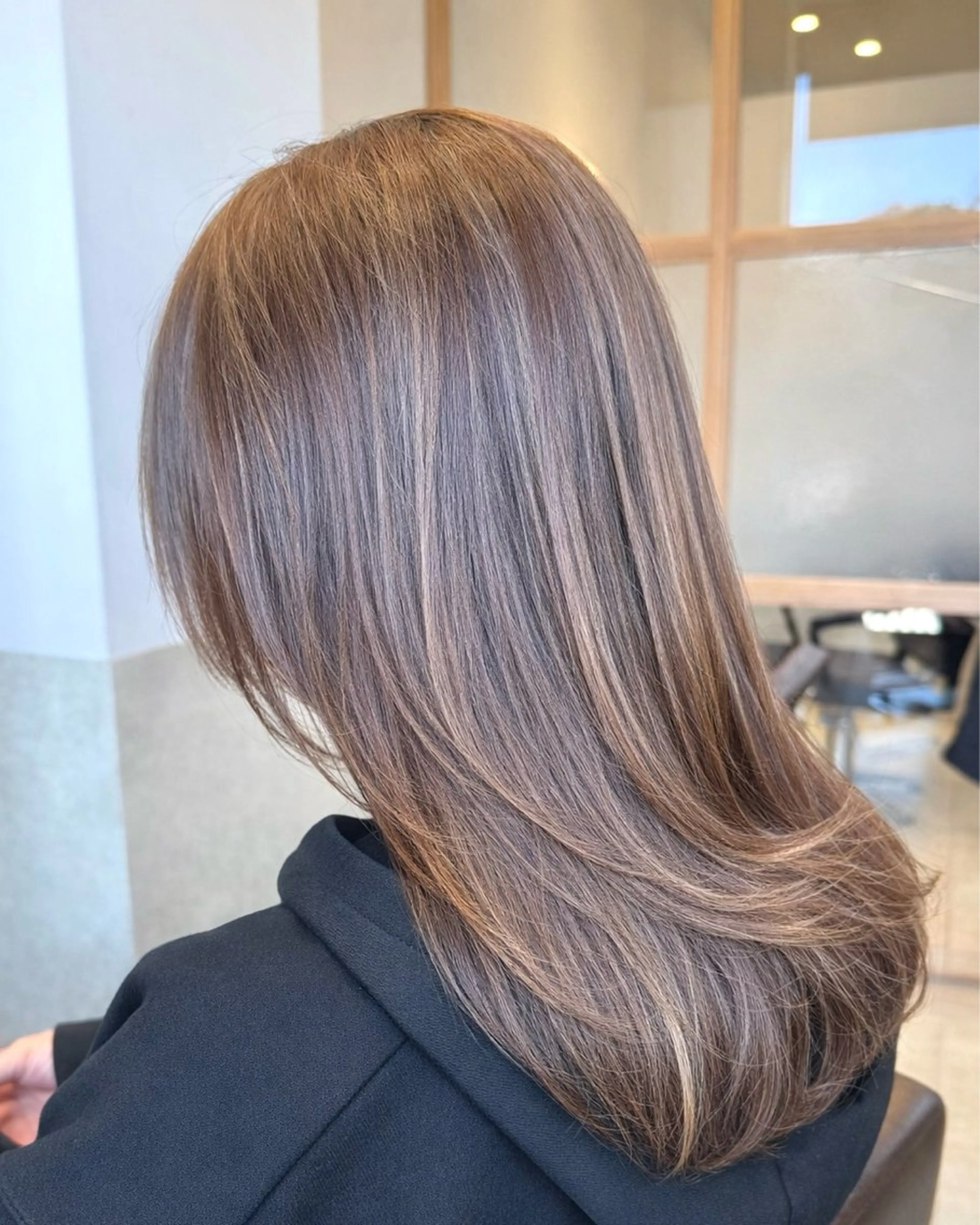 セミロング ヘアカラー トリートメント GO TODAY SHAiRE SALON 原宿STELLA所属・サイトウ タクマのヘアスタイル