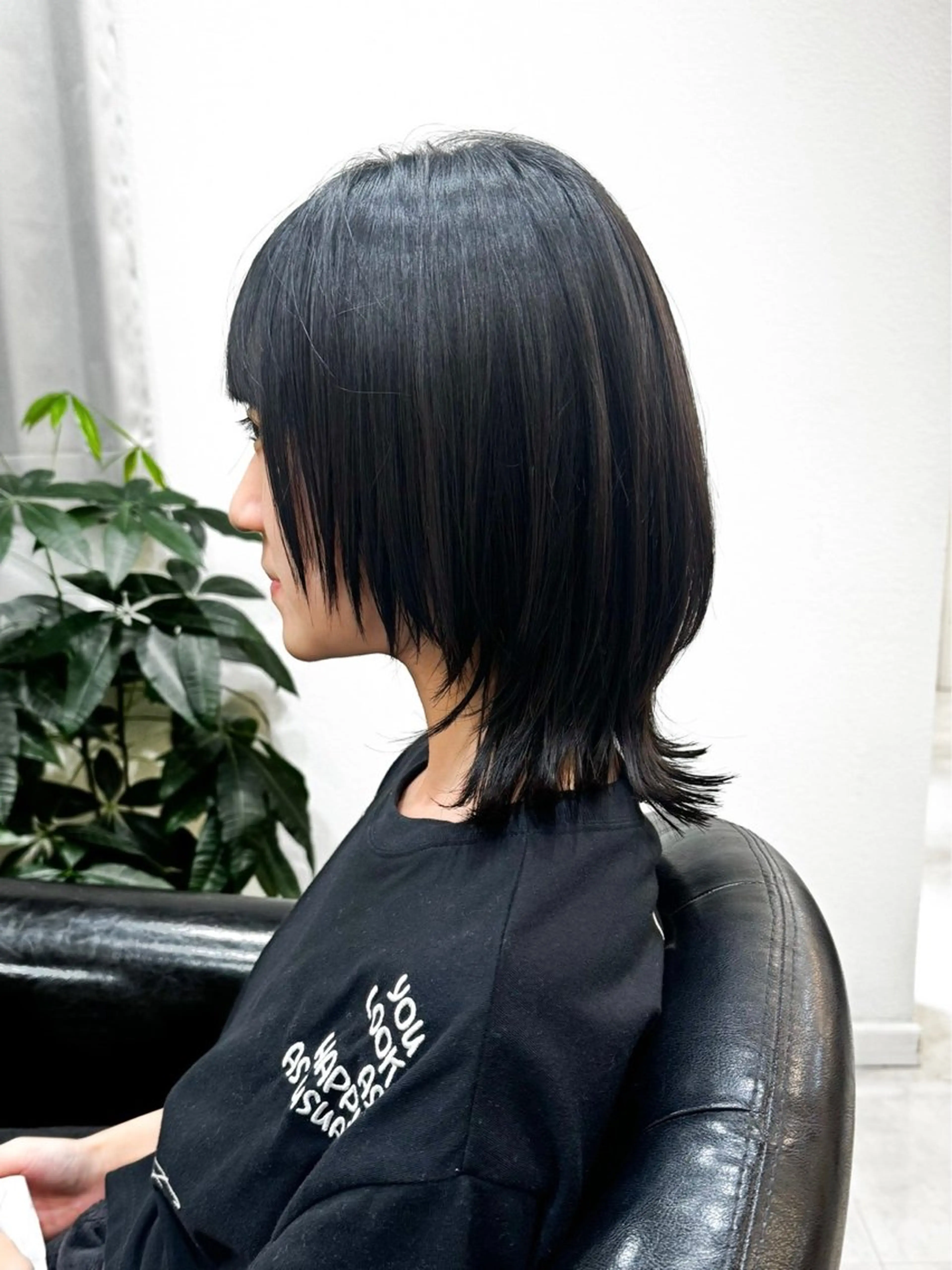 ミディアム カラー カット ヘアカラー トリートメント ハイトーン/ウルフ/ レイヤー/Asukaのヘアスタイル