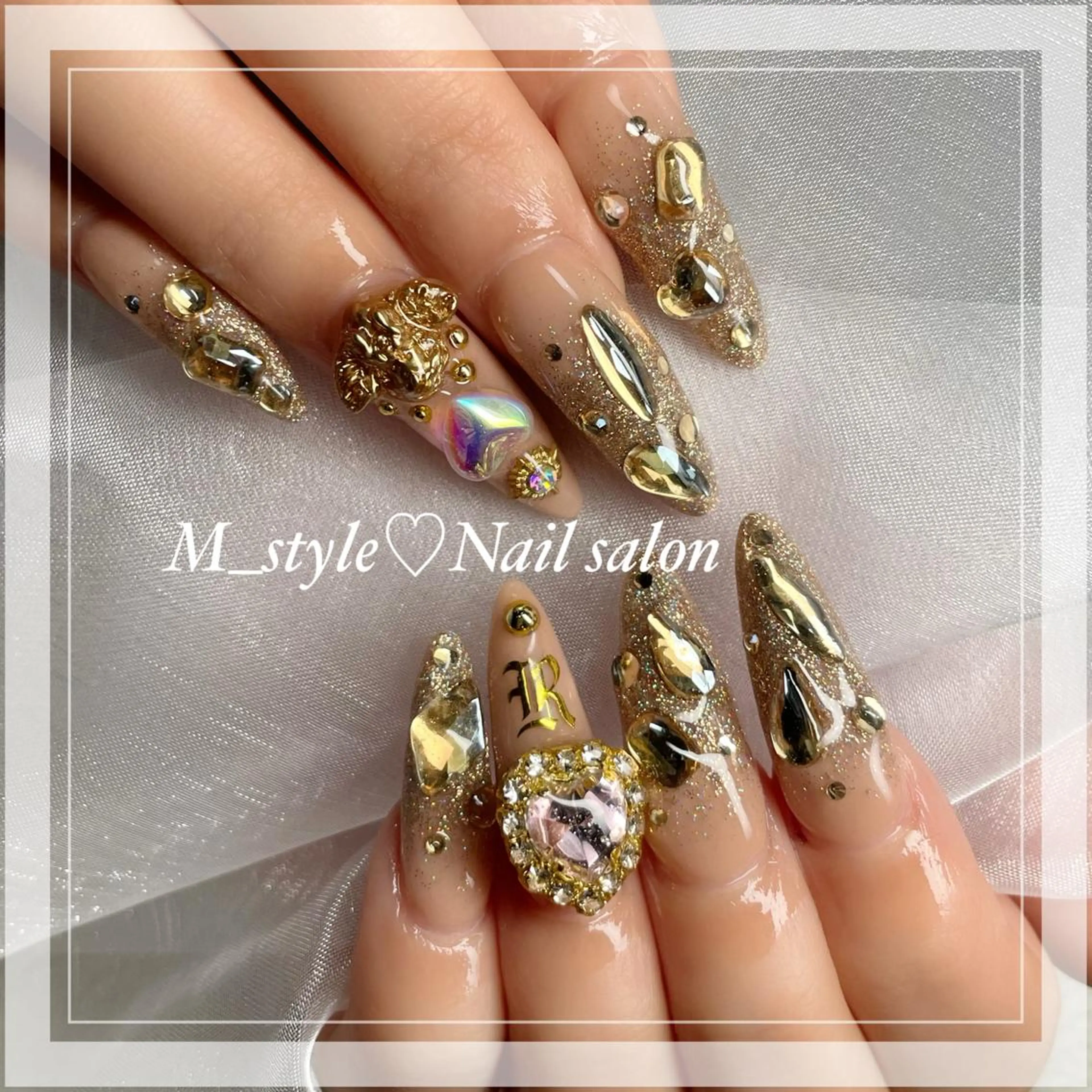 ロング ネイル 下妻市ﾈｲﾙｻﾛﾝ M_styleのネイルデザイン