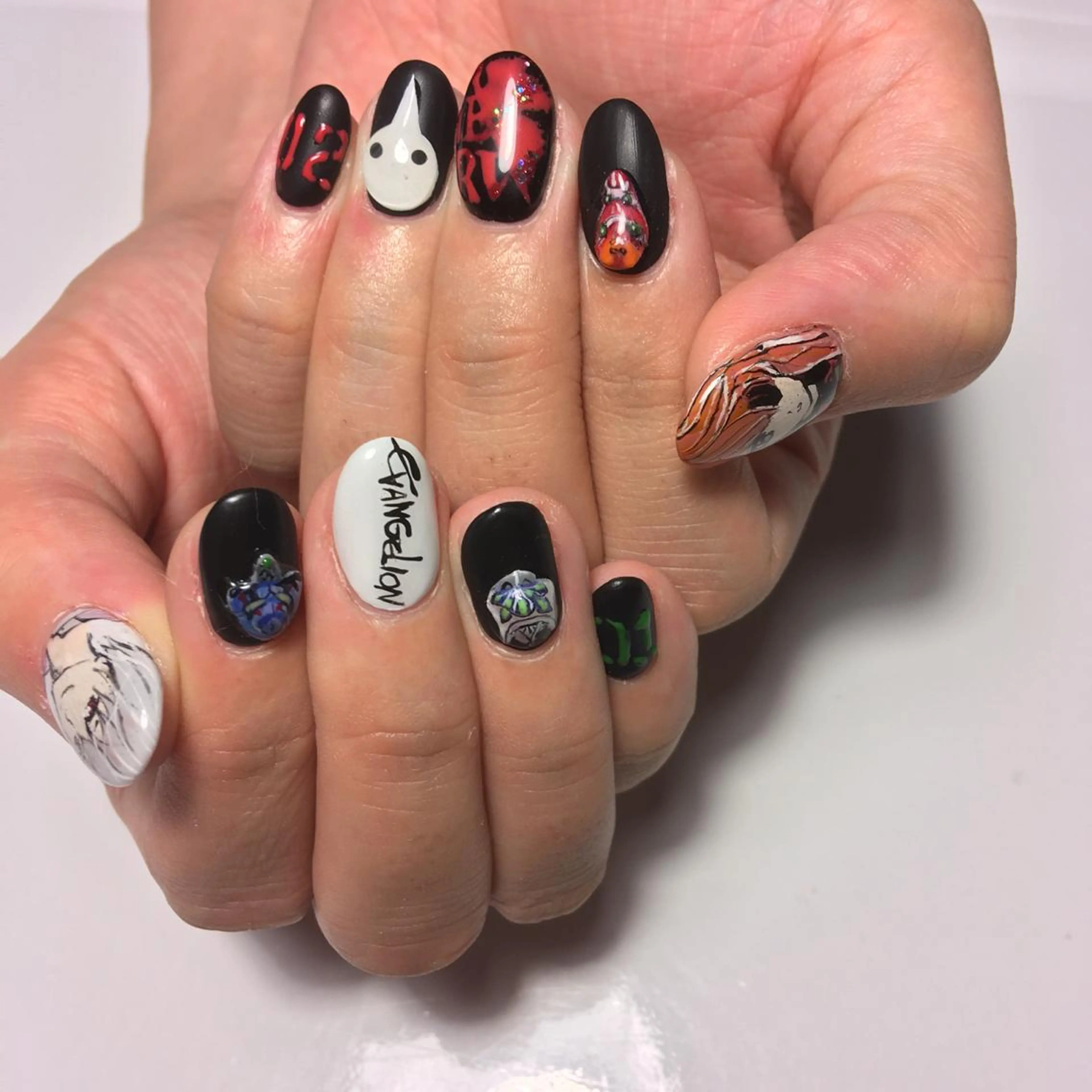 ネイル 中村 翠のネイルデザイン