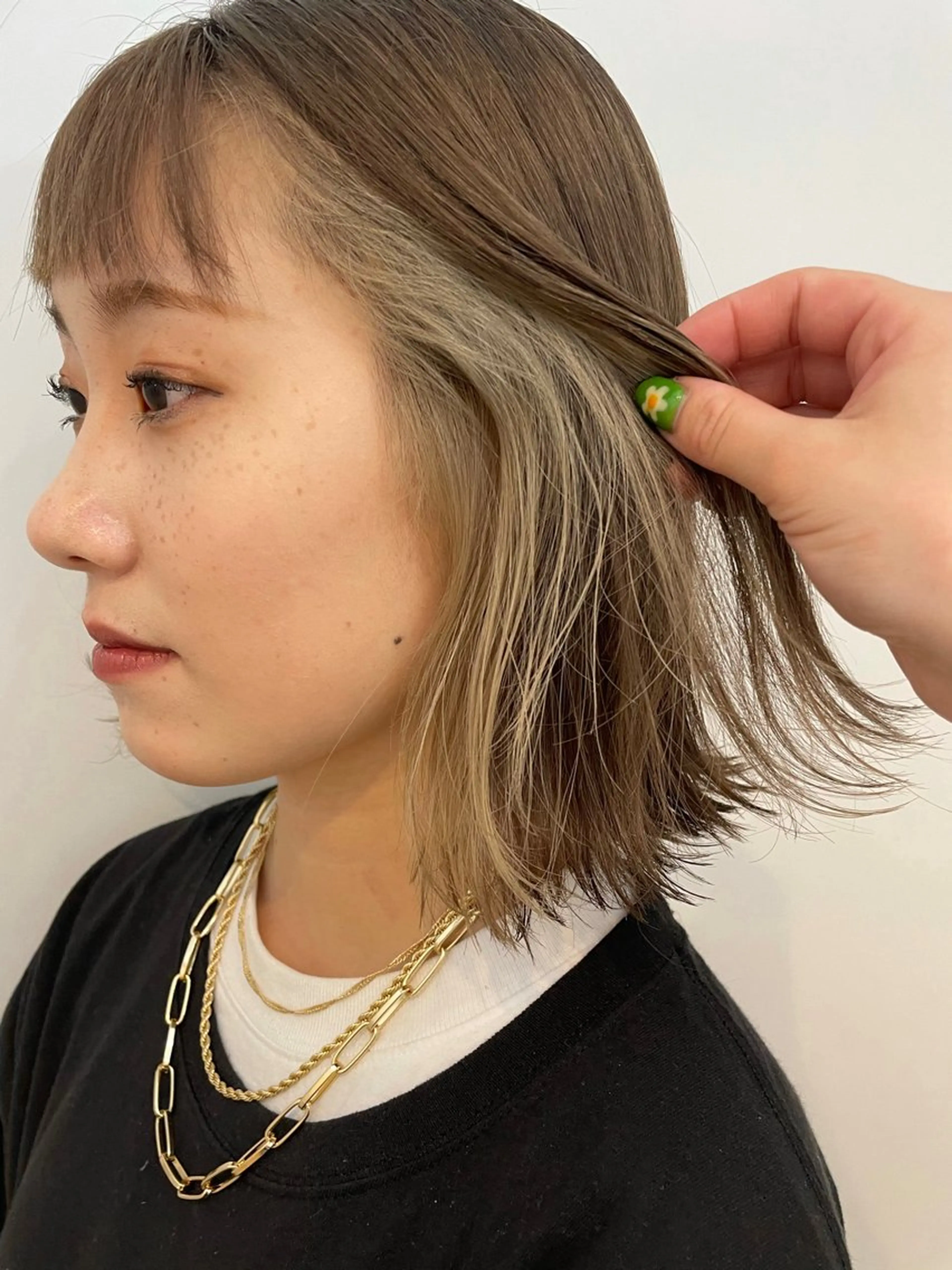 カラー レイヤーカット/透明 感カラー/saraのヘアスタイル