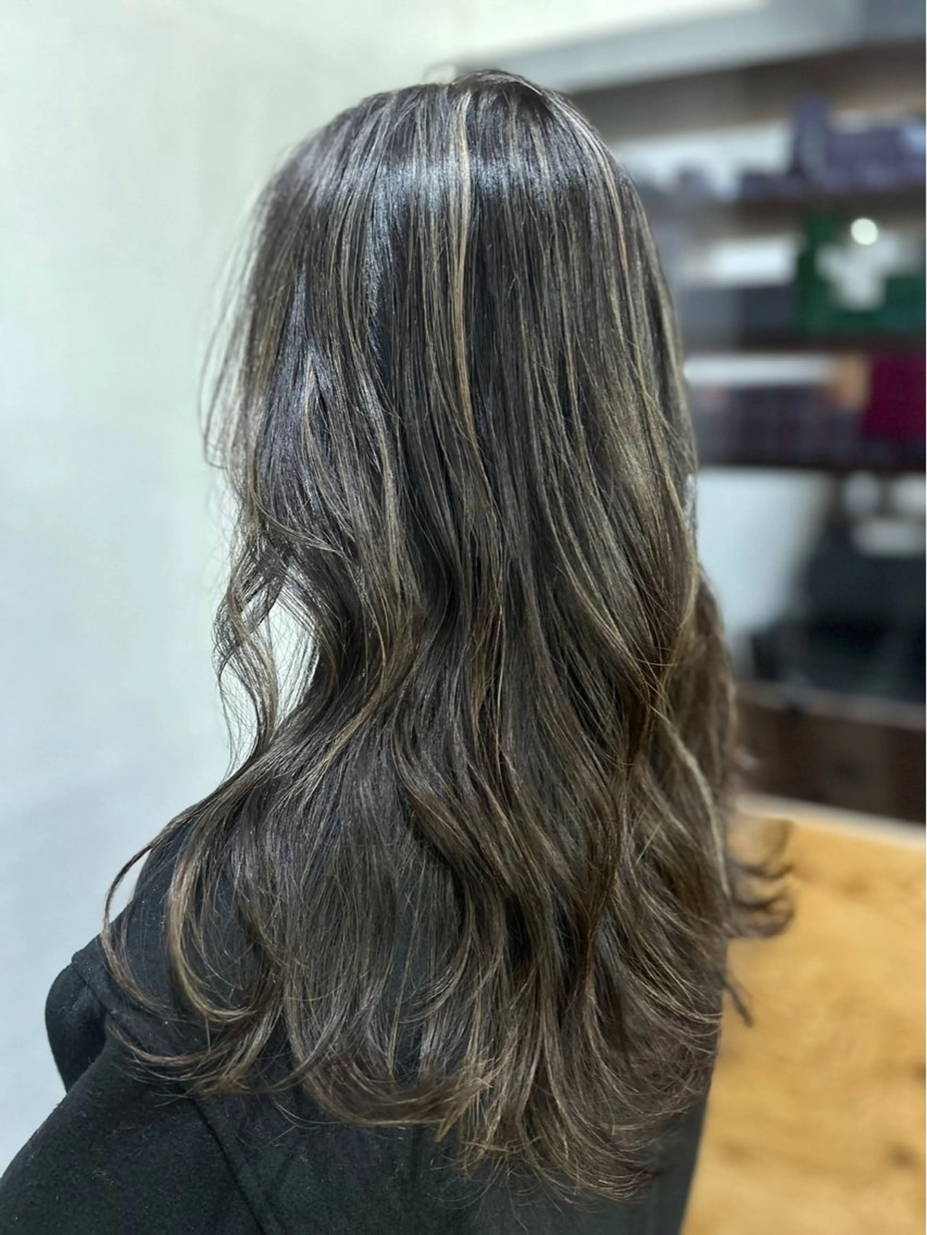 セミロング mono / Manatoのヘアスタイル