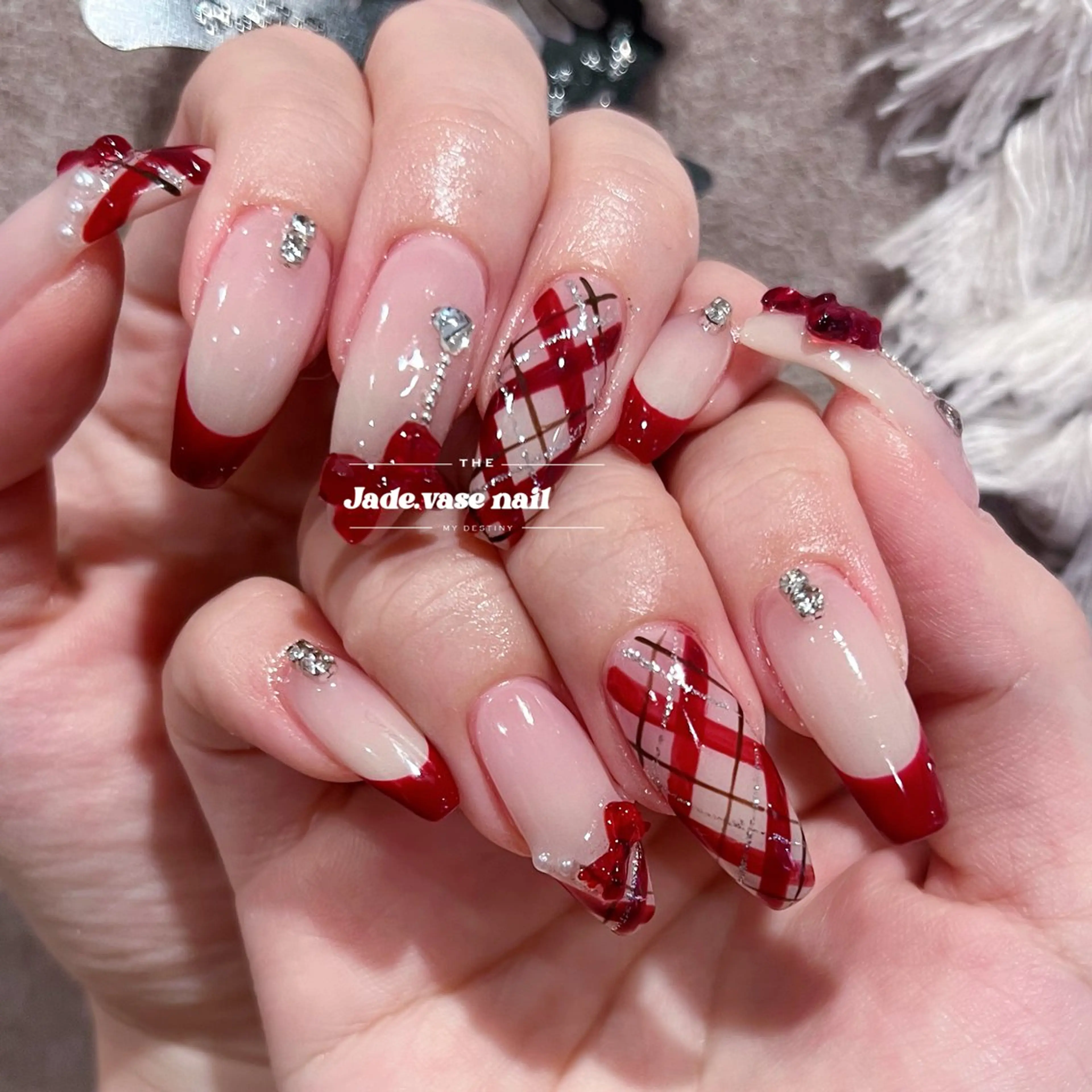 ネイル ハンドネイル ハンドケア ✰Jade.vase 銀座一丁目・東銀座のネイルデザイン