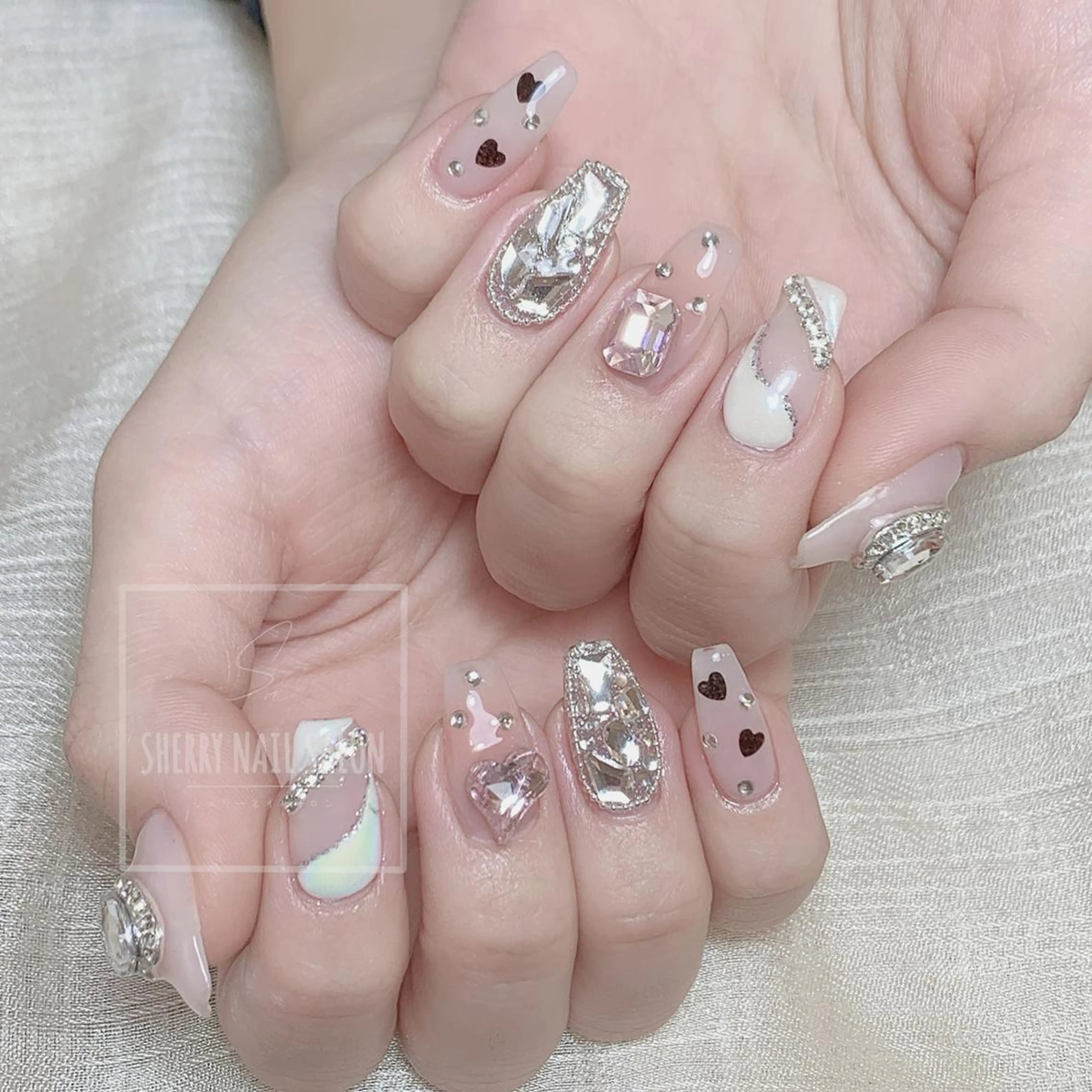 ネイル アートネイル チークネイル フレンチネイル ジェルネイル グラデーション moe自宅ネイルサロン所属・萌 自宅ネイルサロンのネイルデザイン