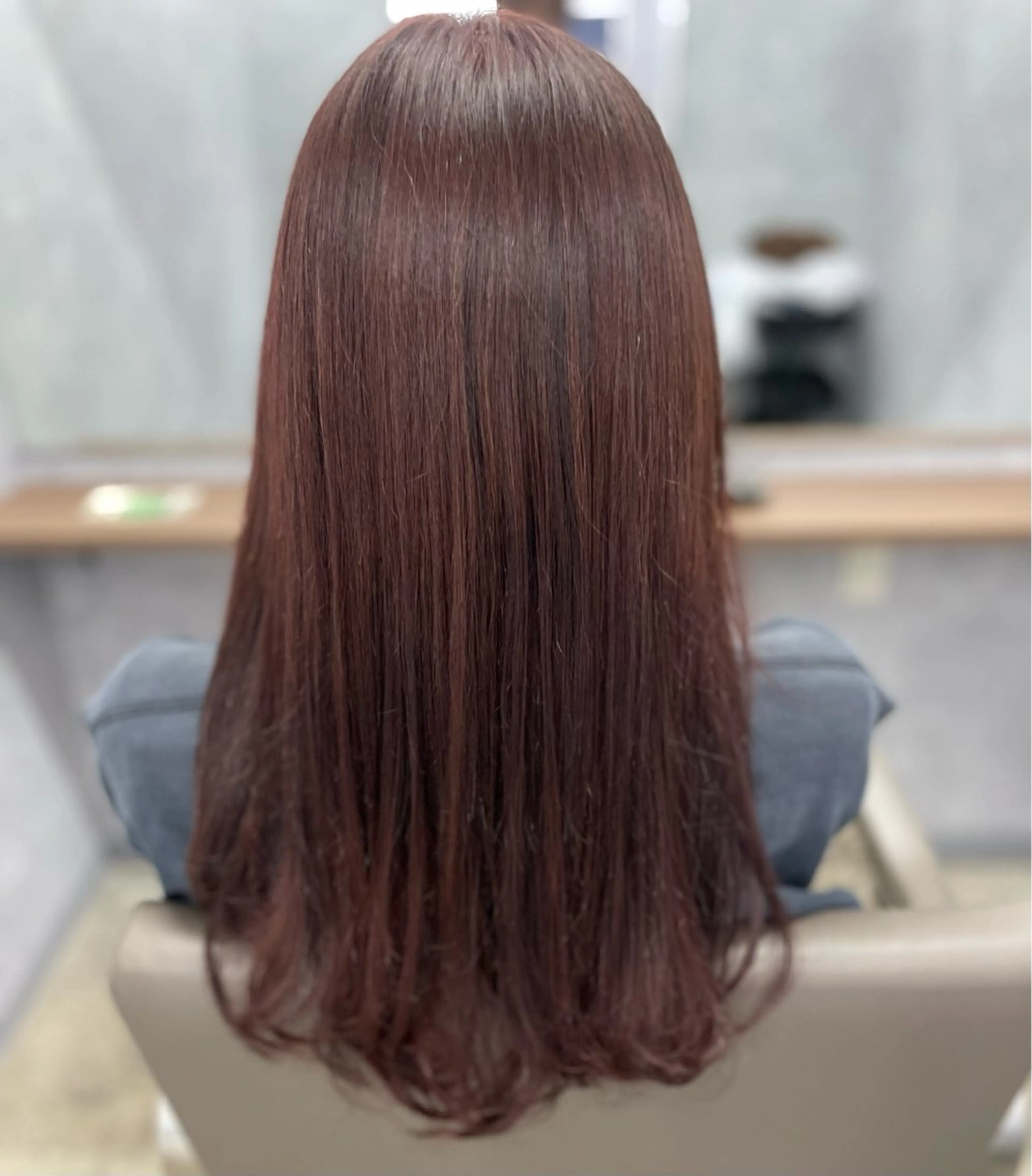 カラー newi宮崎店 ゆきのヘアスタイル