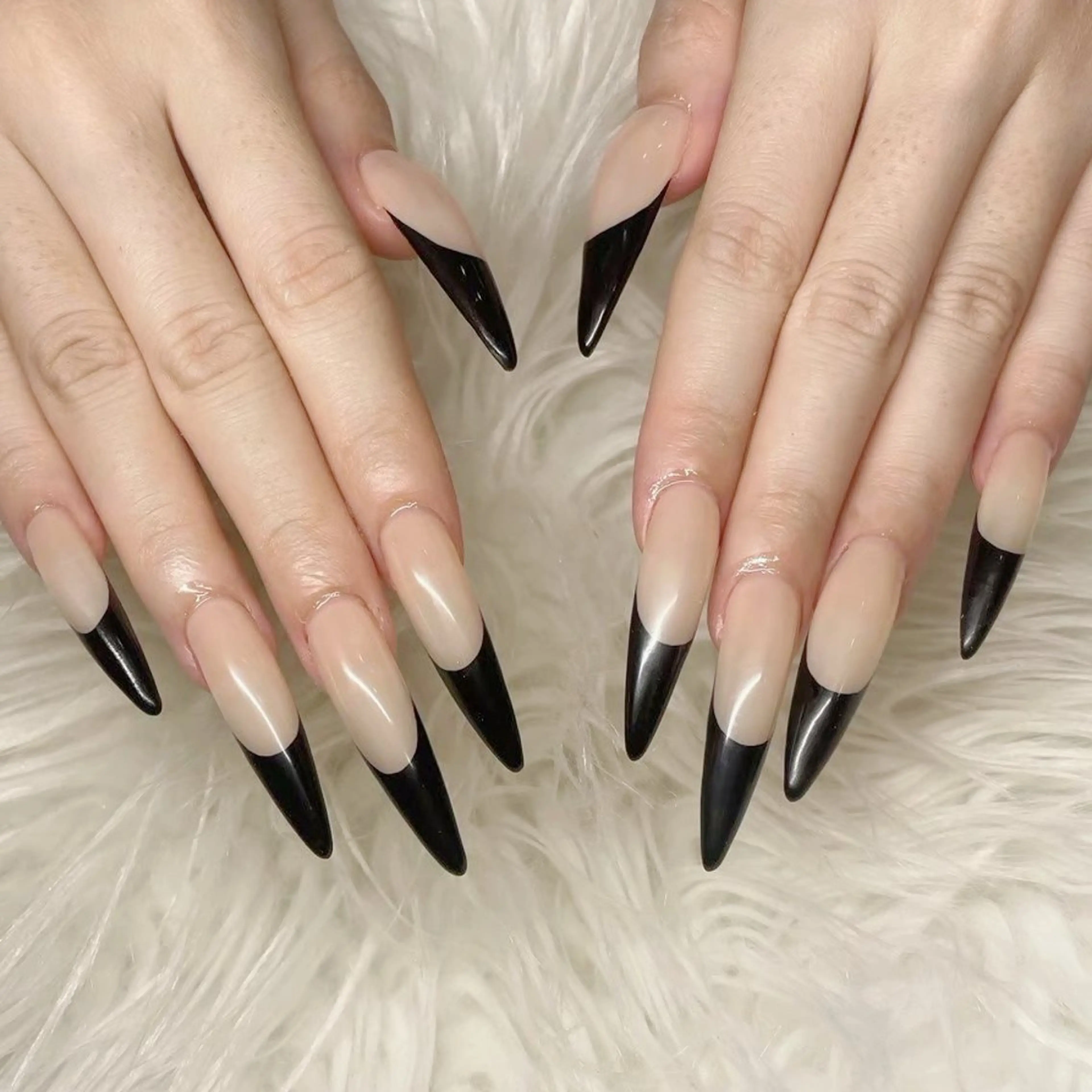 ネイル ハンドネイル Arva Manaのネイルデザイン