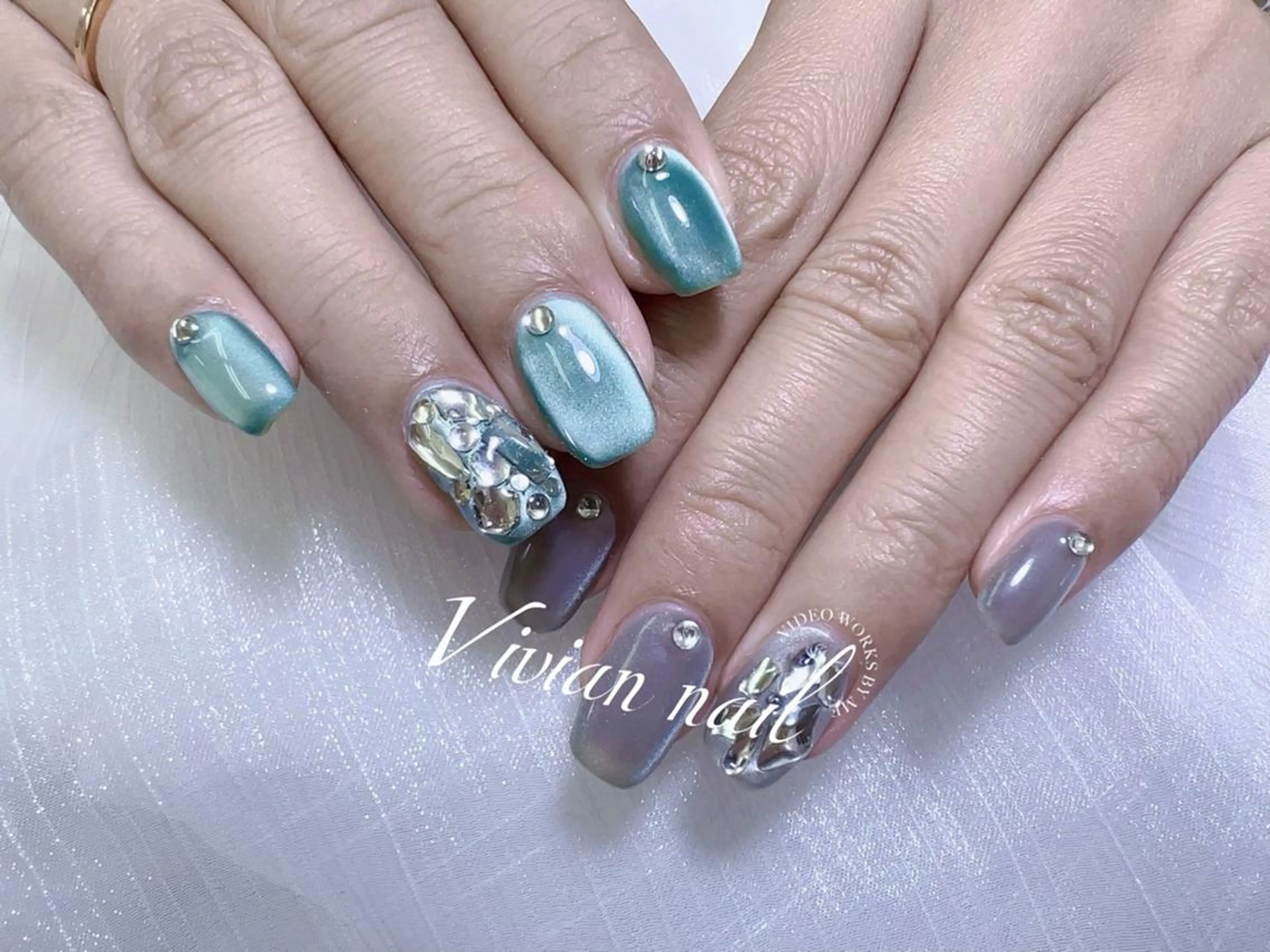 ネイル VIVIAN リサのネイルデザイン