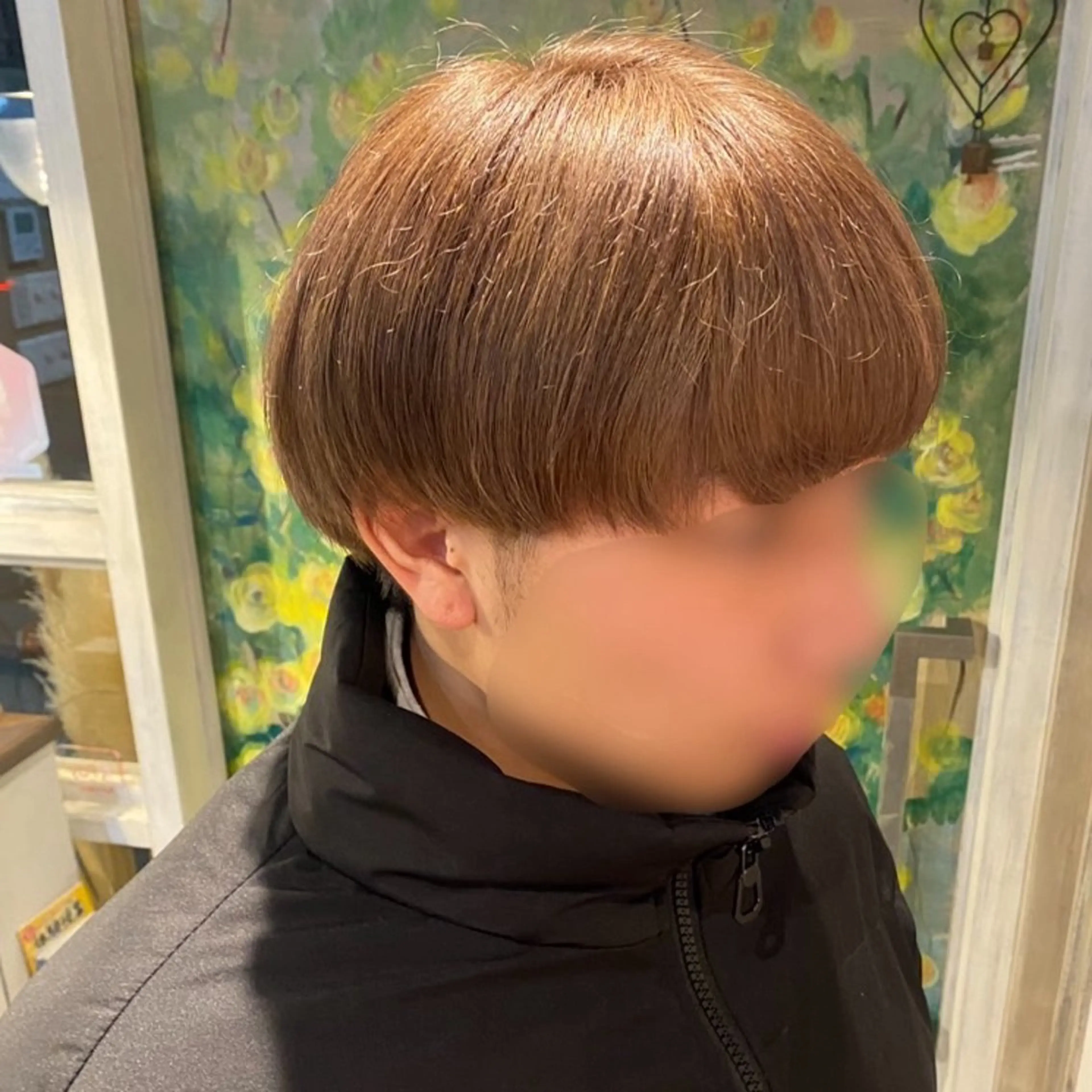 カラー ベージュカラー ブリーチ ミルクティーベージュ 井上 彩花のヘアスタイル