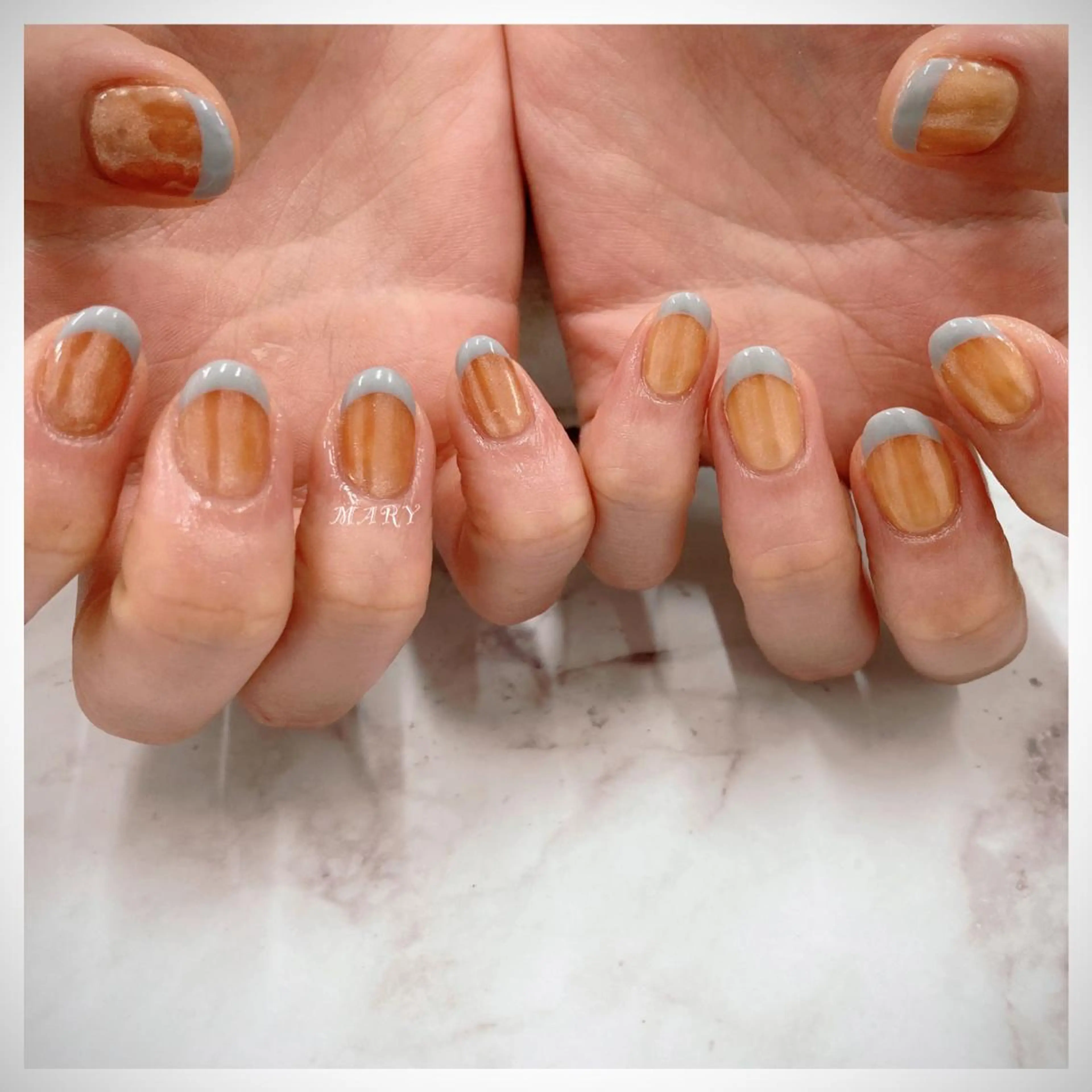 ネイル フレンチネイル 水色 ミラーネイル ニュアンスネイル ワンカラーネイル ハンドネイル Mary nail所属・Mary nail .narumiのネイルデザイン