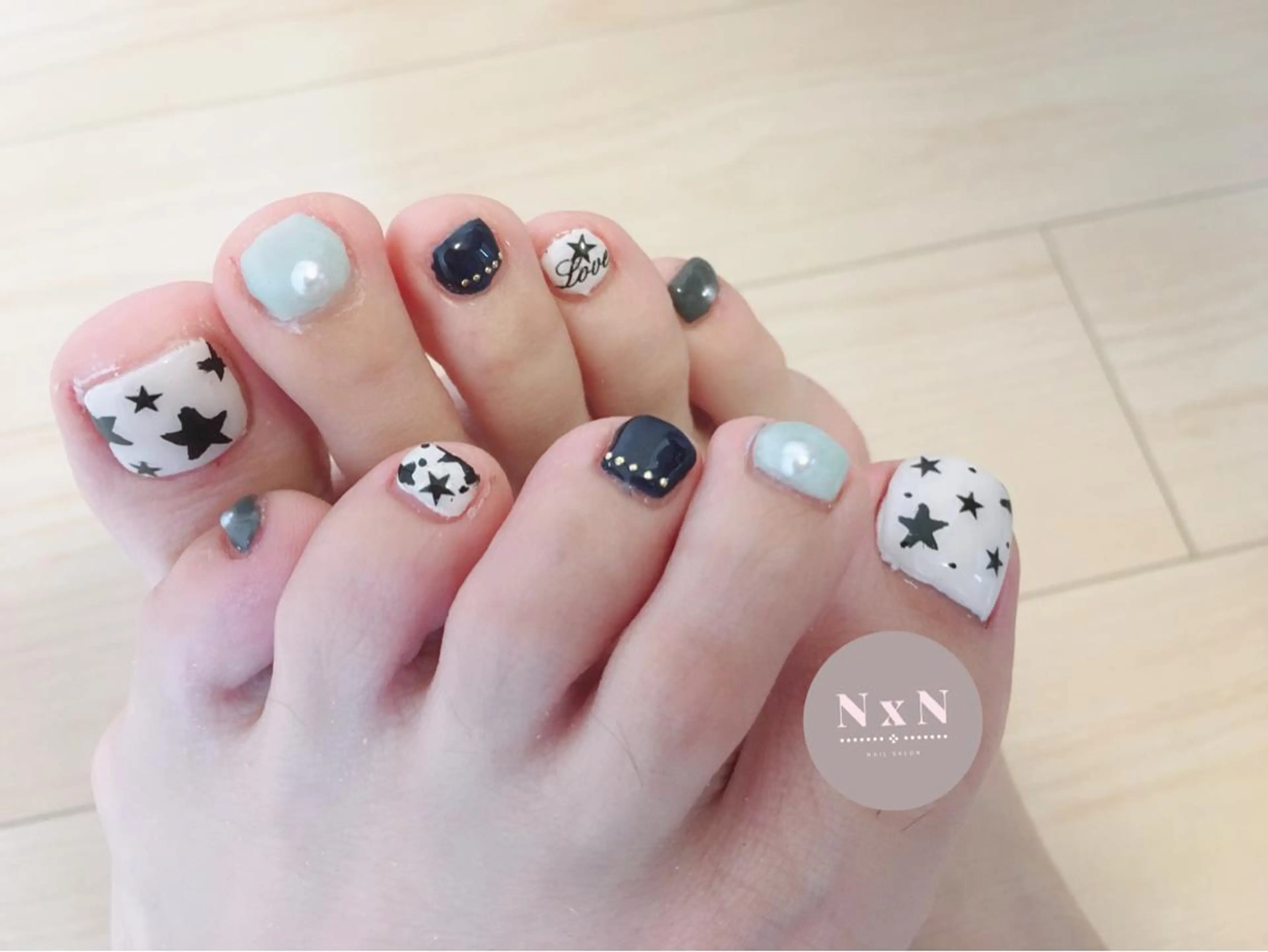 ネイル フットネイル nail salon N×Nのネイルデザイン