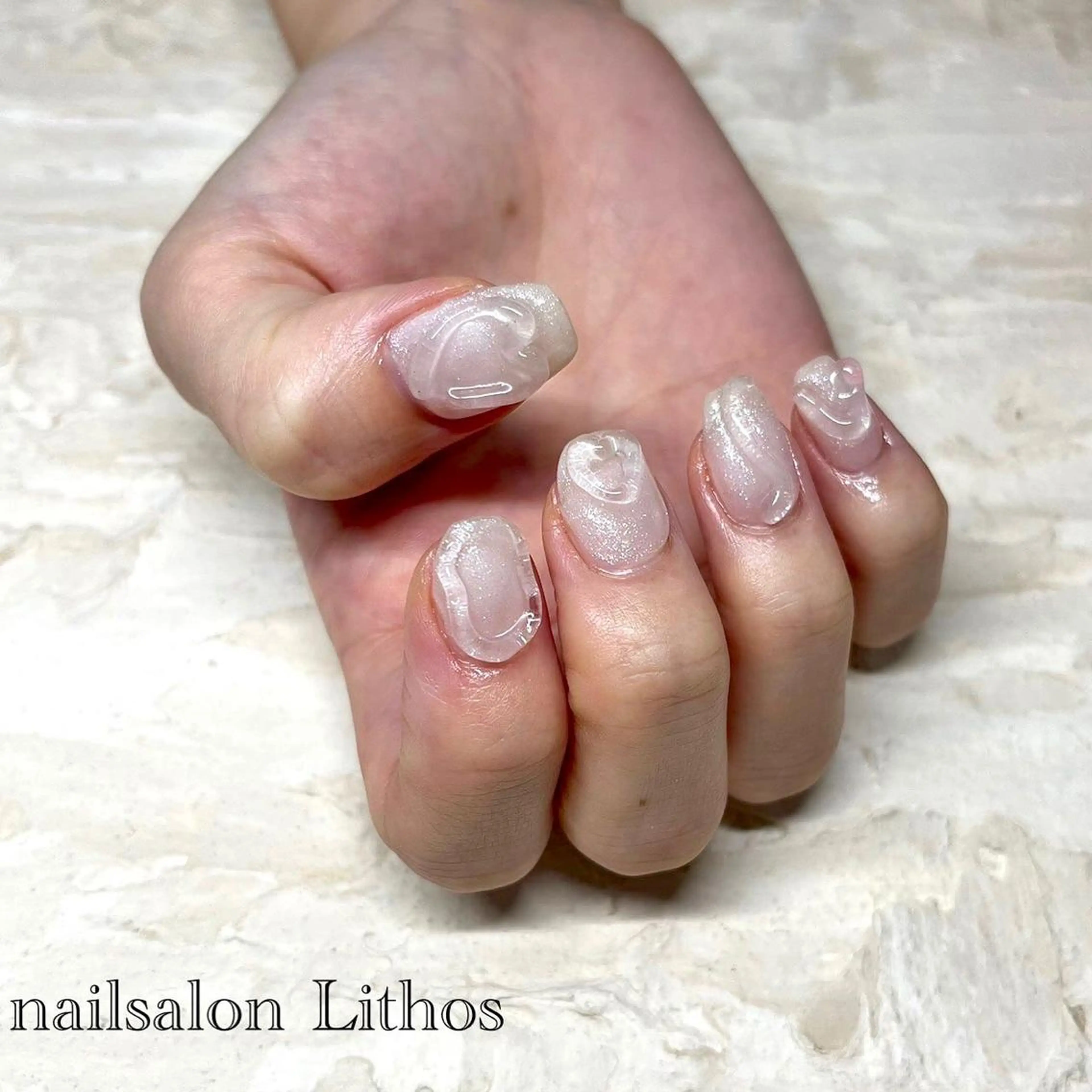 ネイル アートネイル ぷっくりネイル ハンドネイル nailsalon Lithos所属・nailsalon Recontreのネイルデザイン