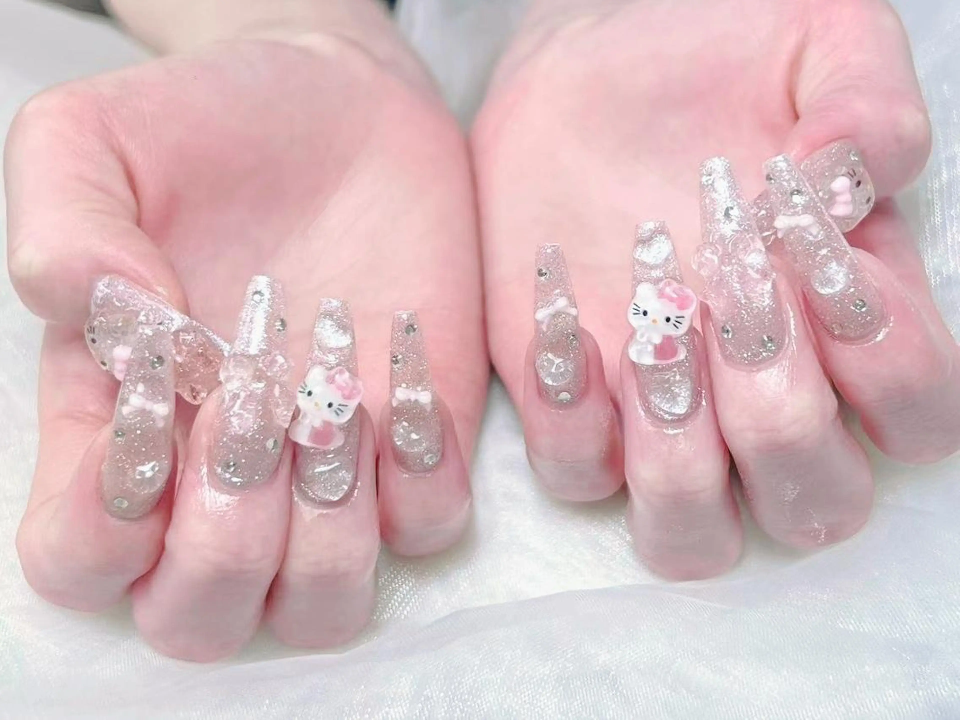 メンズ ネイル メンズ韓国風 アートネイル フレンチネイル ジェルネイル キラキラネイル ハンドネイル フットネイル Bloom kabukiのネイルデザイン