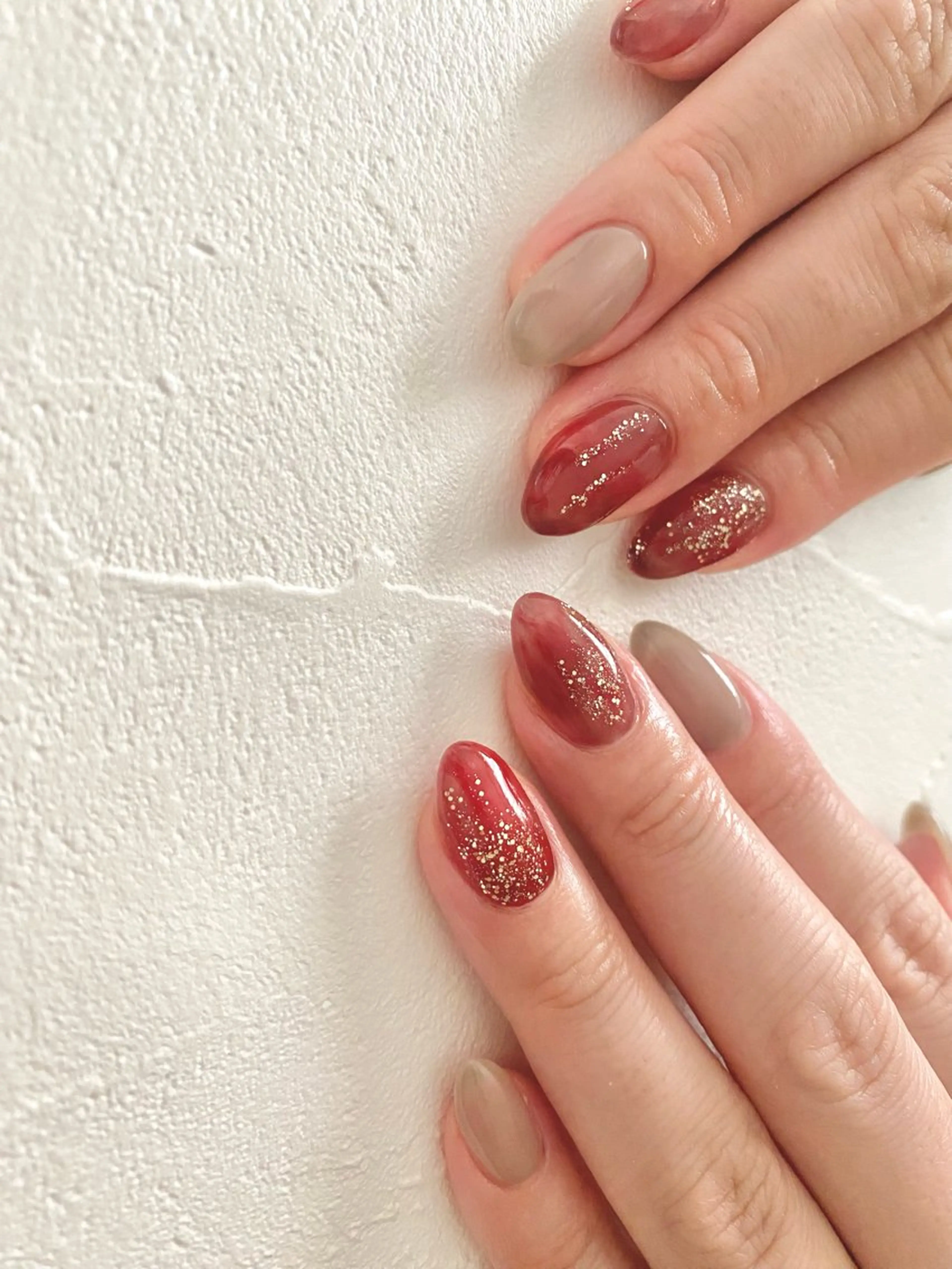 ネイル べっ甲ネイル ボルドー ハンドネイル ハンドケア ëmma nail_ by chulaのネイルデザイン