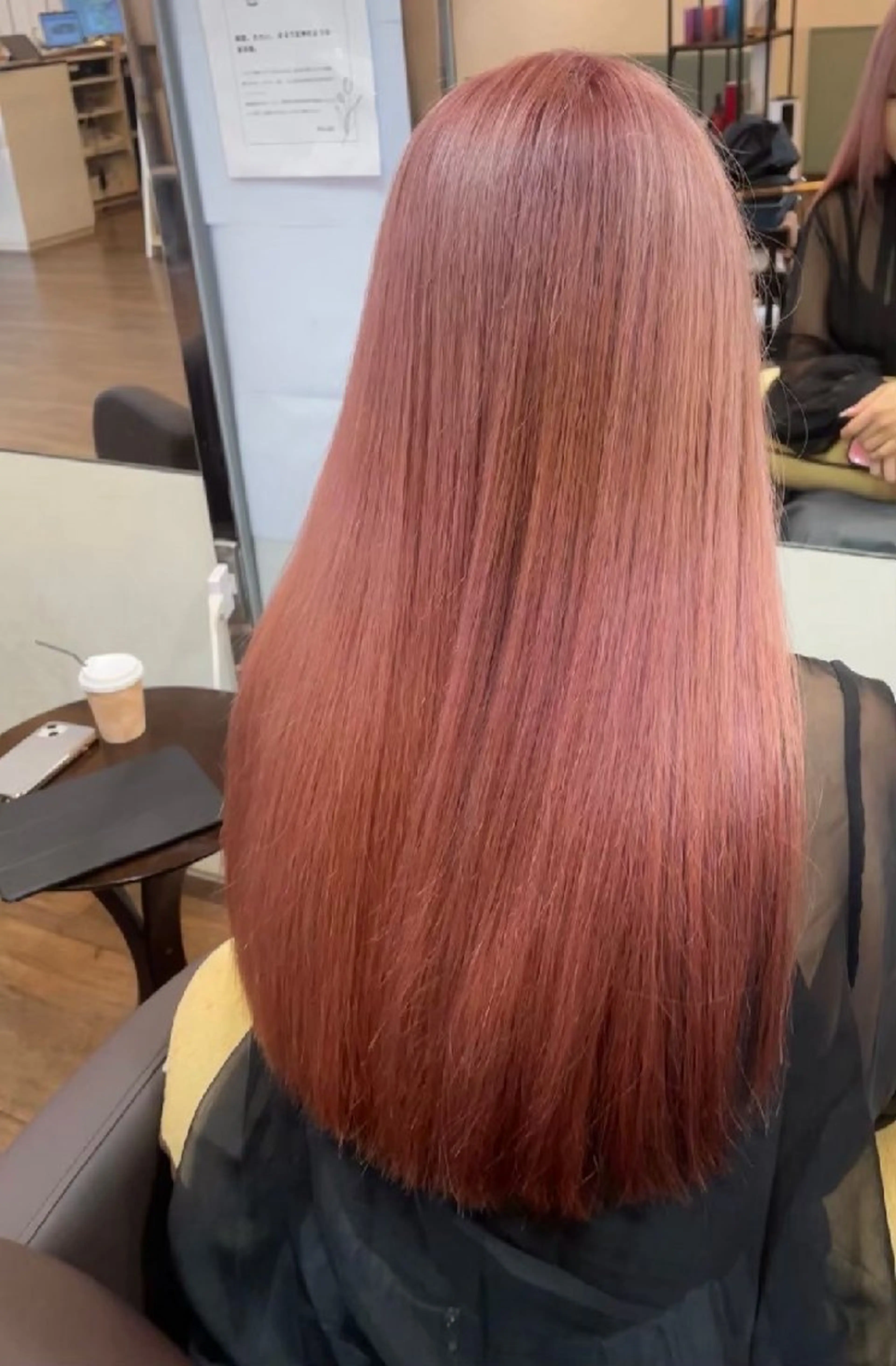 カラー 束感まつぱ🥑🤍 NATUKI🤍のマツエク・マツパデザイン