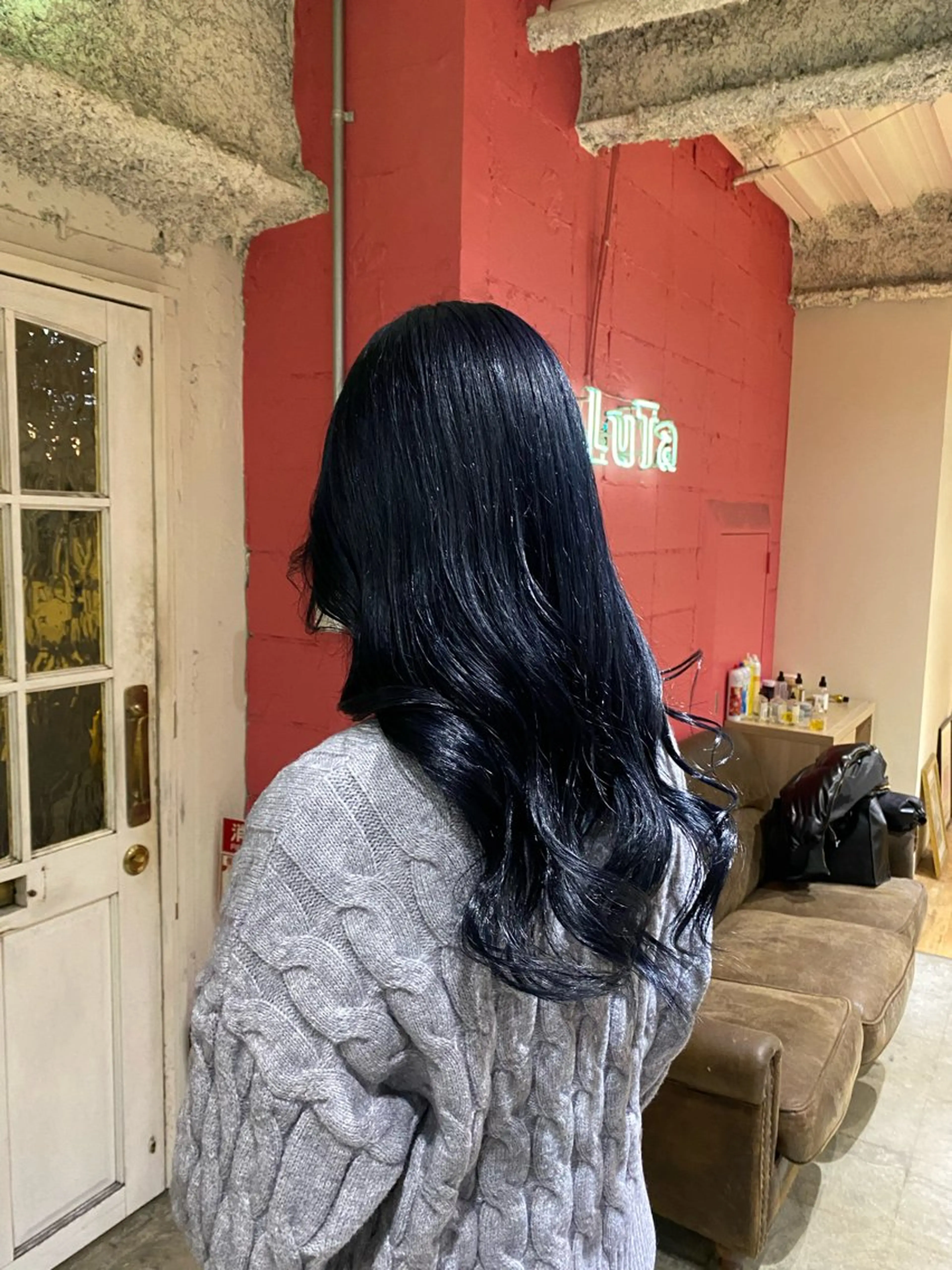 ロング カラー 黒髪 ブルーカラー ブルーブラック 透明感カラー/髪質改 善コユキ🌼のヘアスタイル