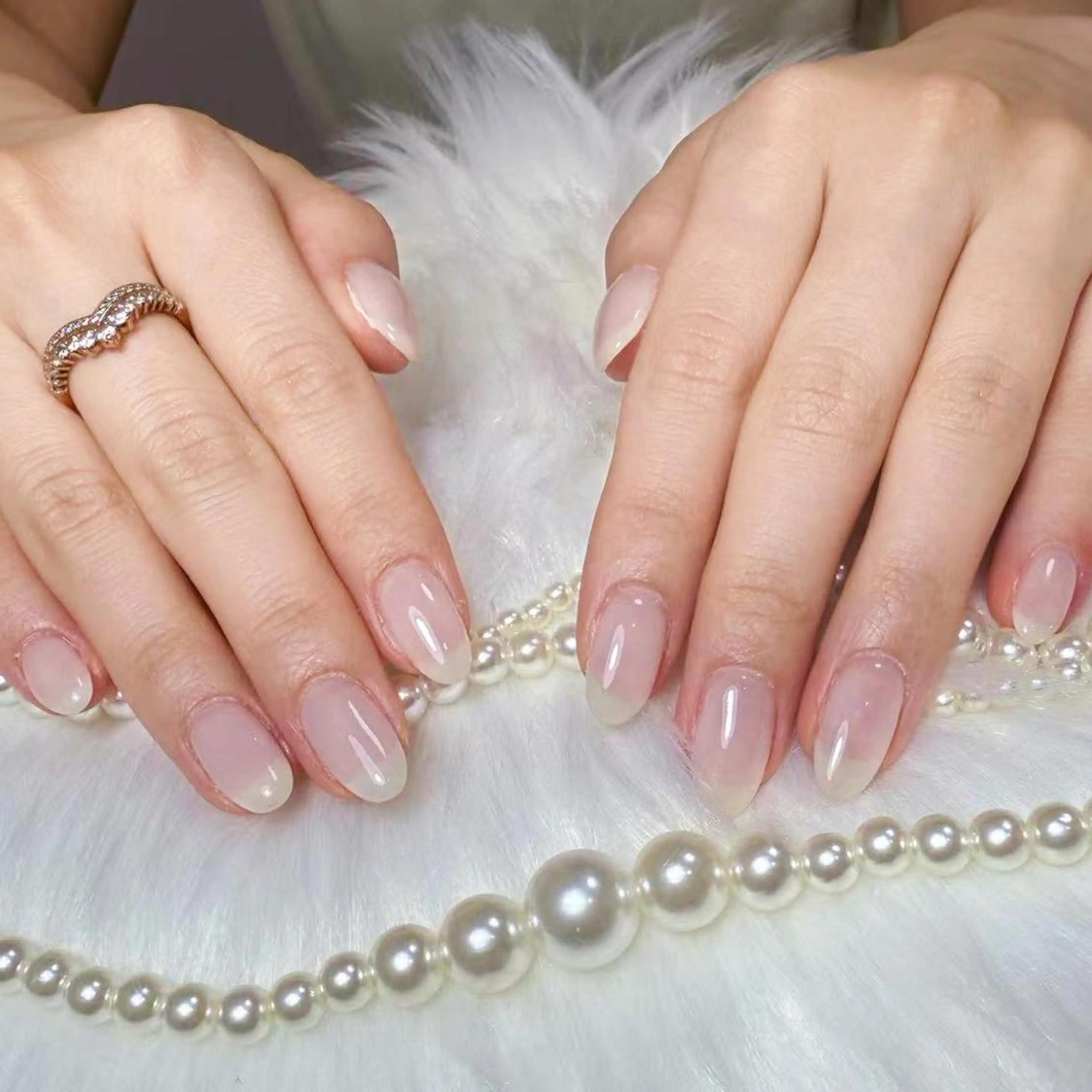 ネイル アートネイル オーロラネイル ガーリー キラキラネイル 韓国ネイル ハンドネイル DIAMOND 💅のネイルデザイン