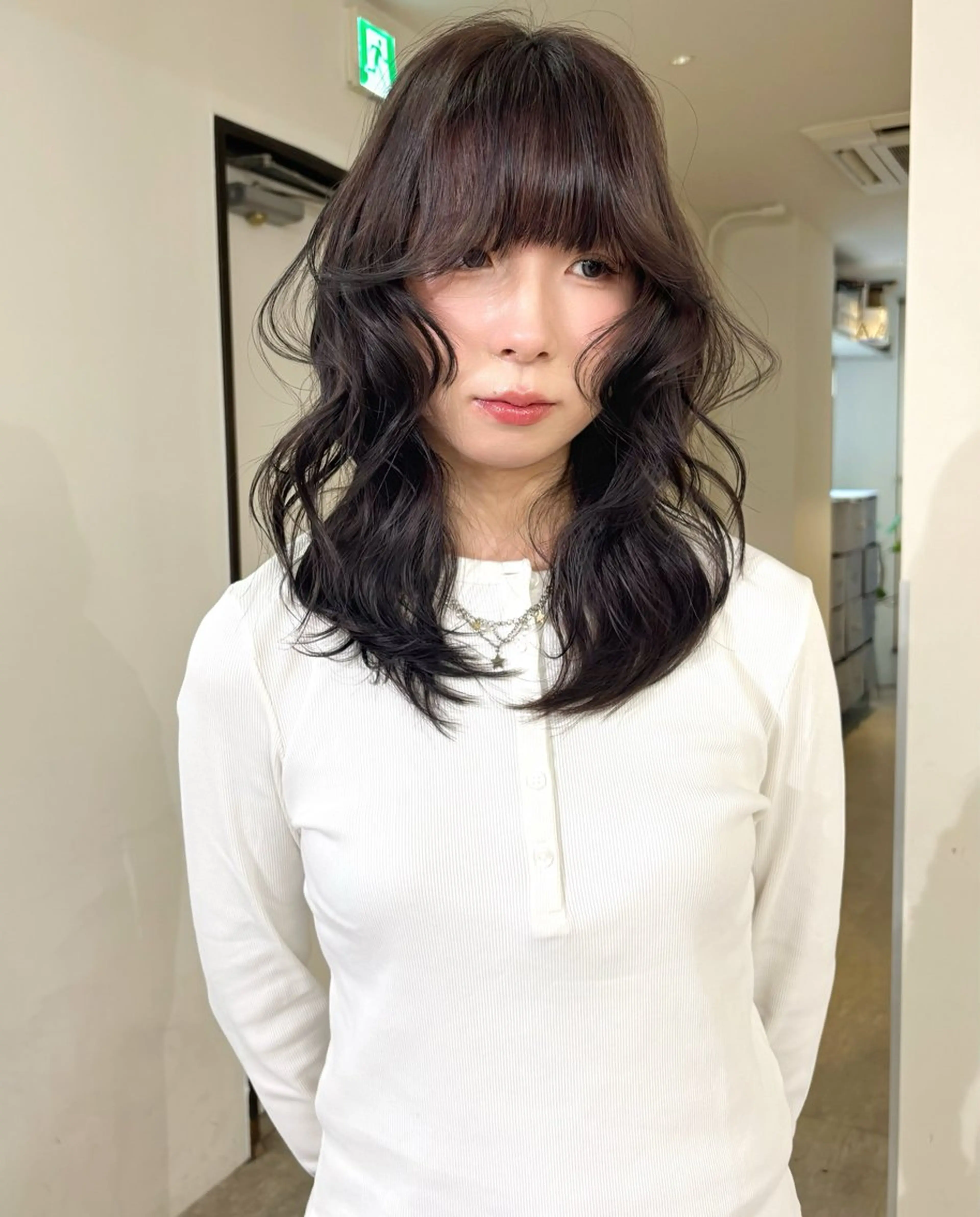 ミディアム カラー ブリーチ 透明感カラー ブリーチなしカラー カット ヘアカラー mizuki/ピンク ベージュ.レイヤーのヘアスタイル
