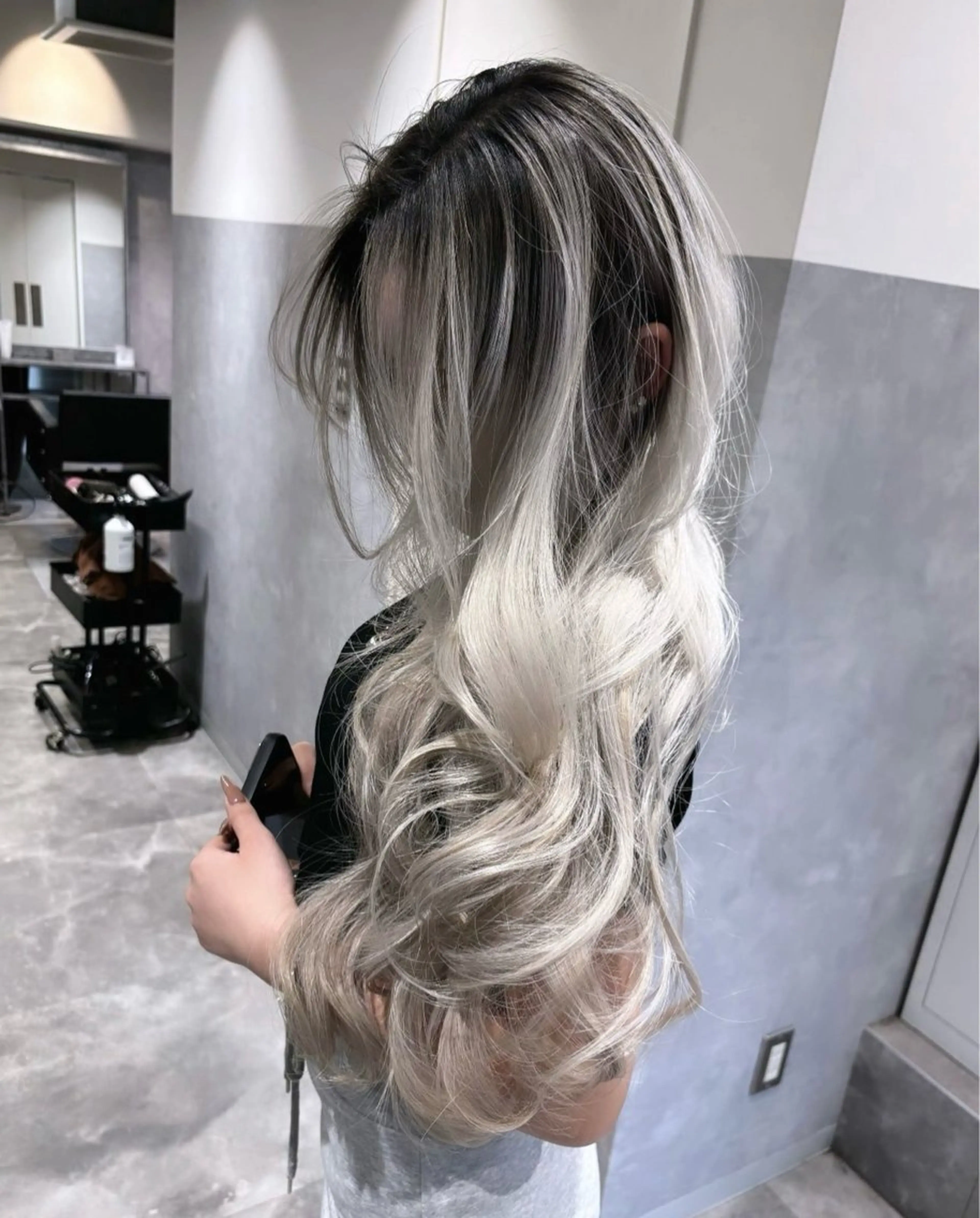 ロング ヘアカラー mimiiy fukaのヘアスタイル
