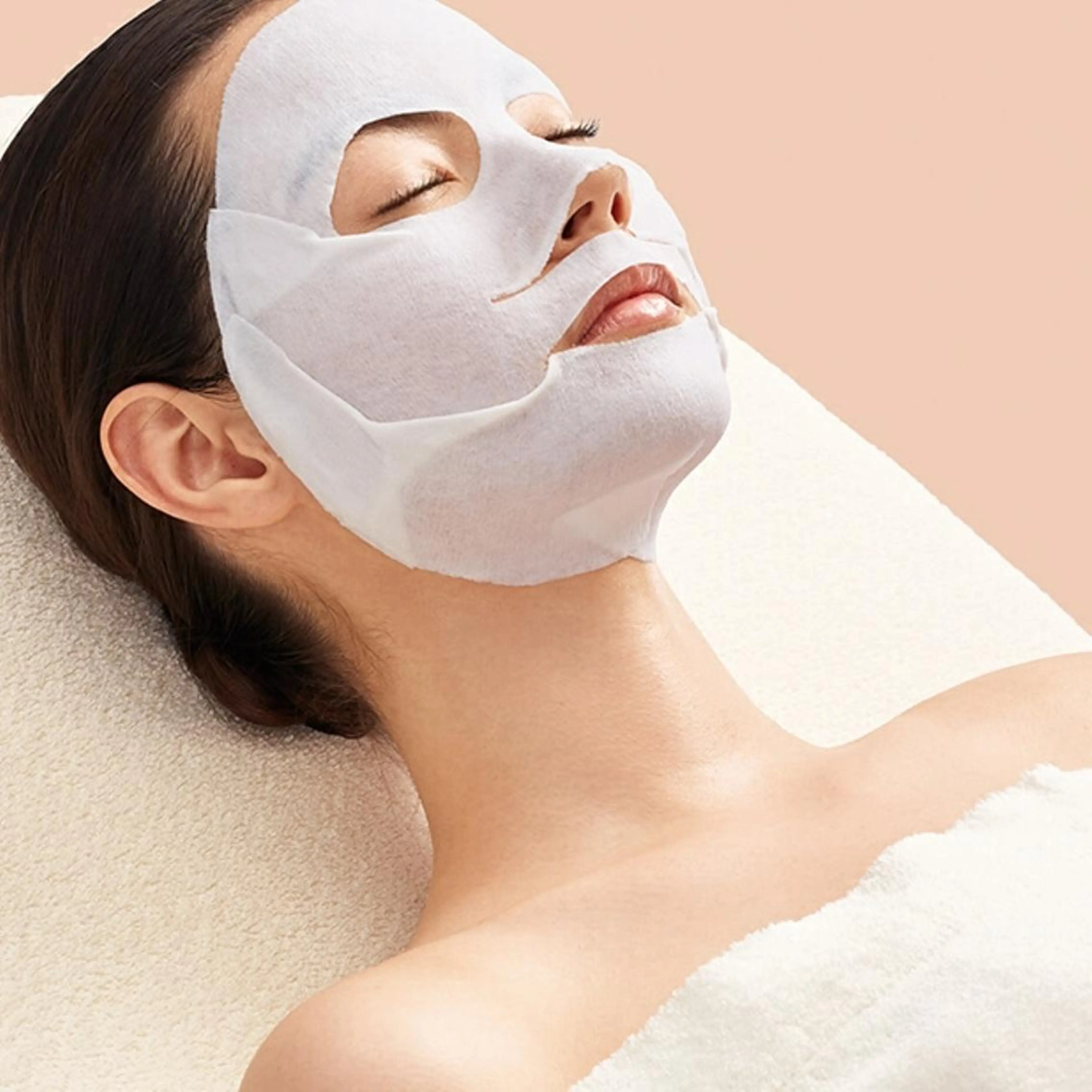 店舗数量限定♪ベーシック　毛穴、ハリケア デコルテ&フェイシャル（シートマスク付）の写真