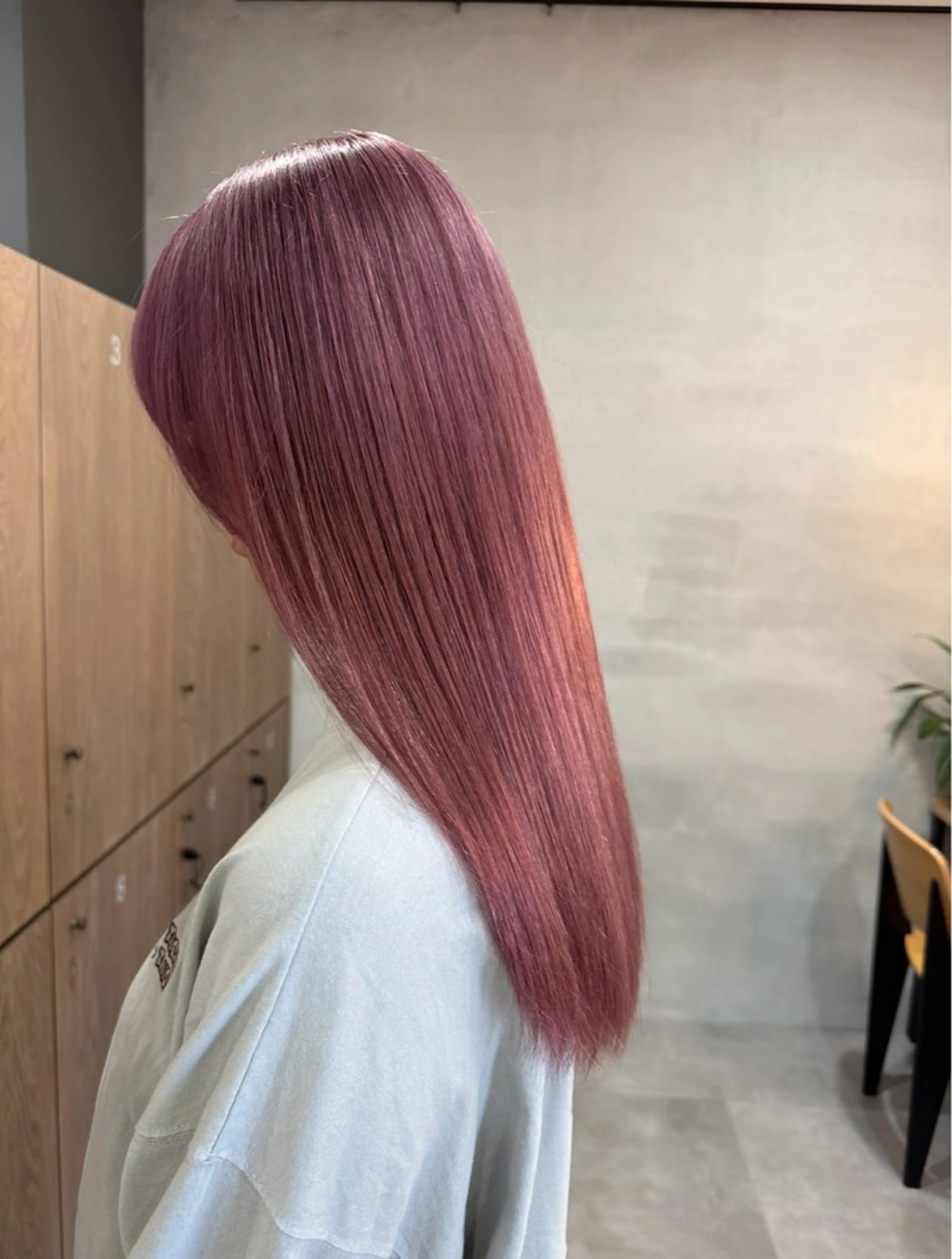 カラー 【ルプラボウ 】加藤 和音のヘアスタイル