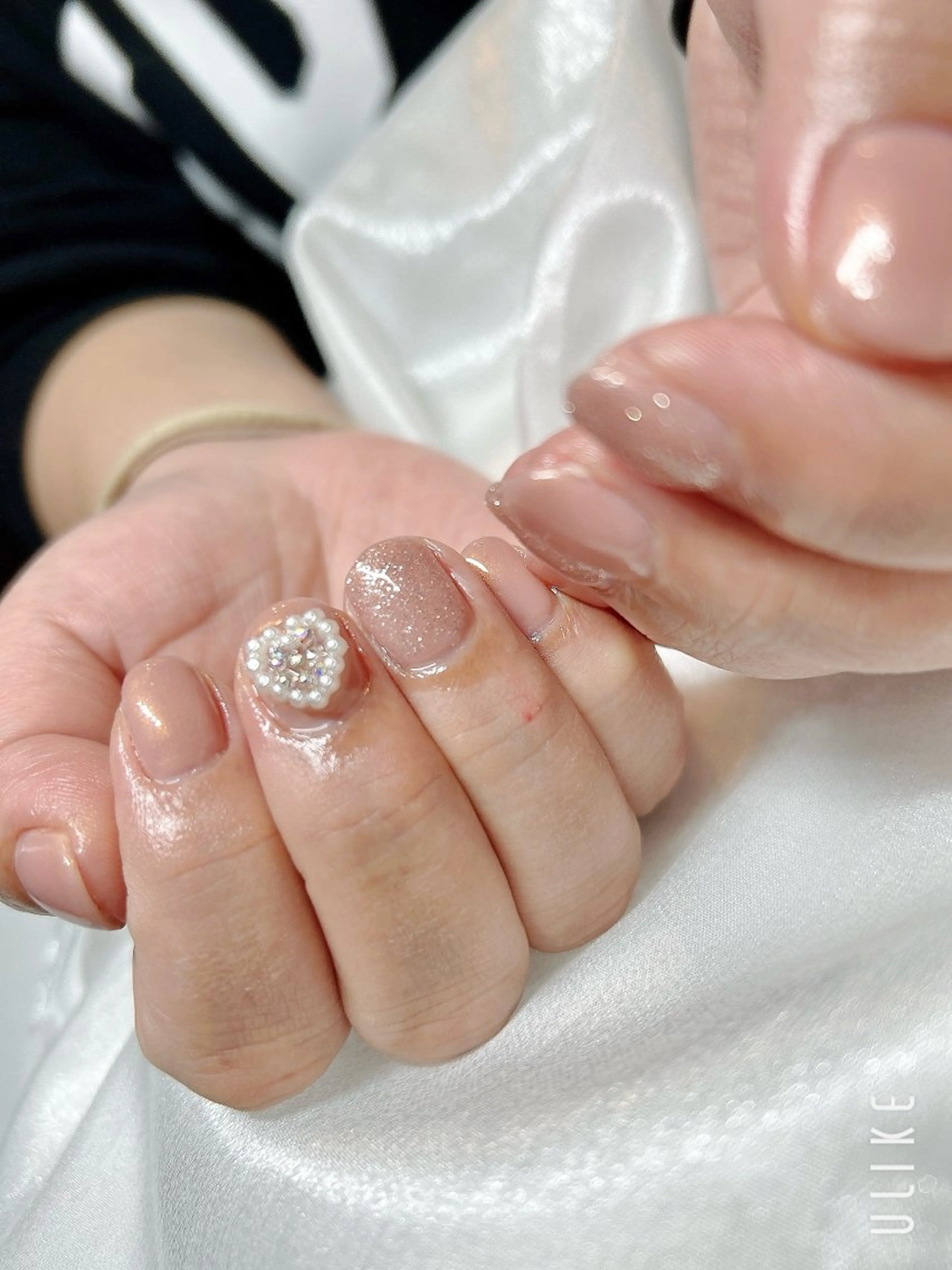 ネイル 入学式 卒業式 キラキラネイル シンプルネイル 春ネイル takamin._.nail所属・オーダーメイド専門 takamiのネイルデザイン