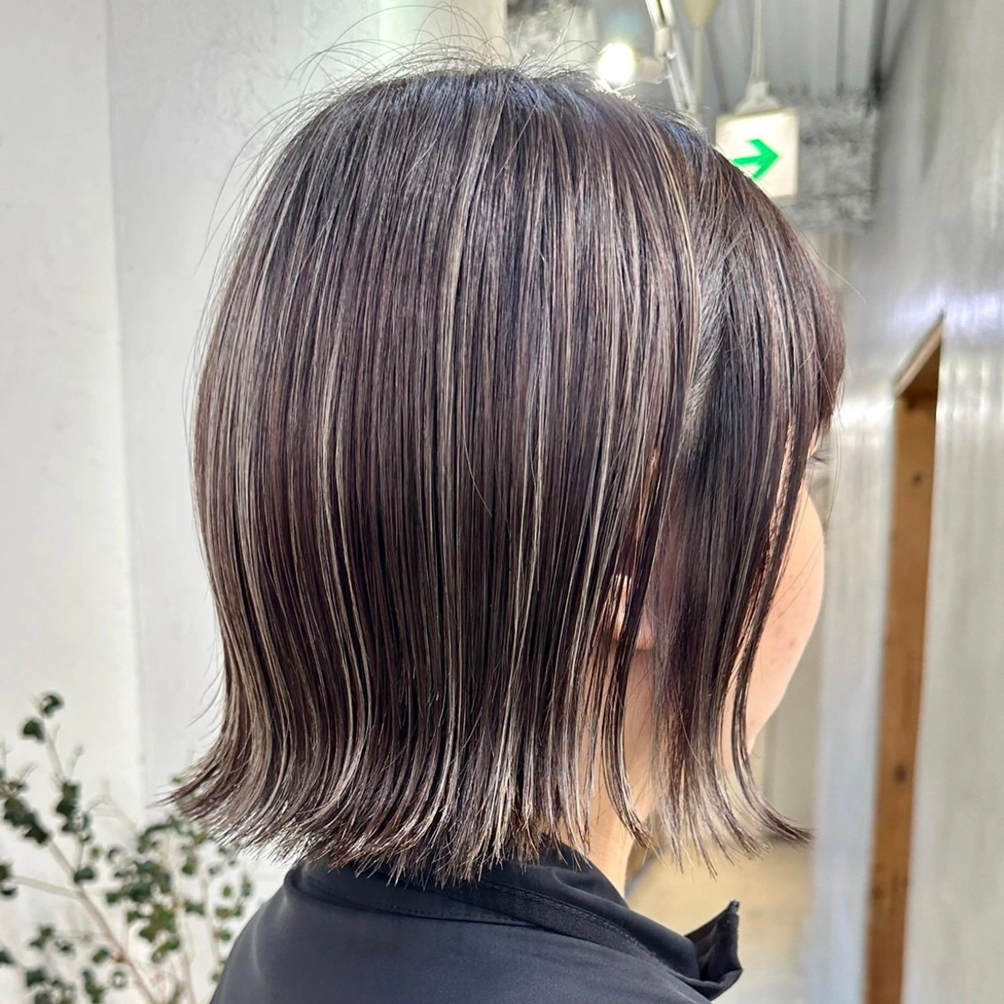 カラー ヘアアレンジ ハイライトカラー ボブ 🫧透明感カラー/ ナルハ🫧のヘアスタイル