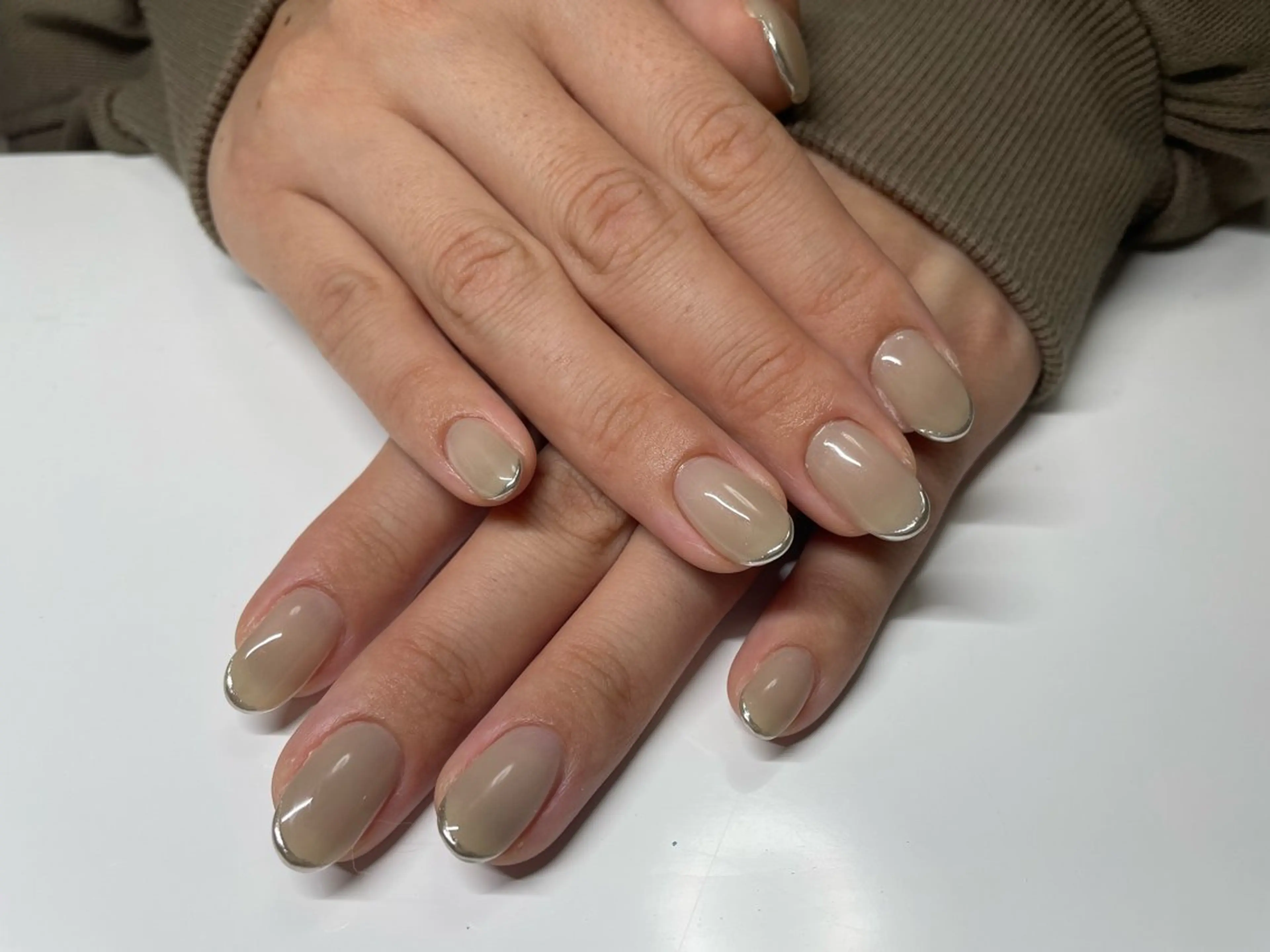 ネイル ミラーネイル ハンドネイル ネイルサロン Purimaのネイルデザイン