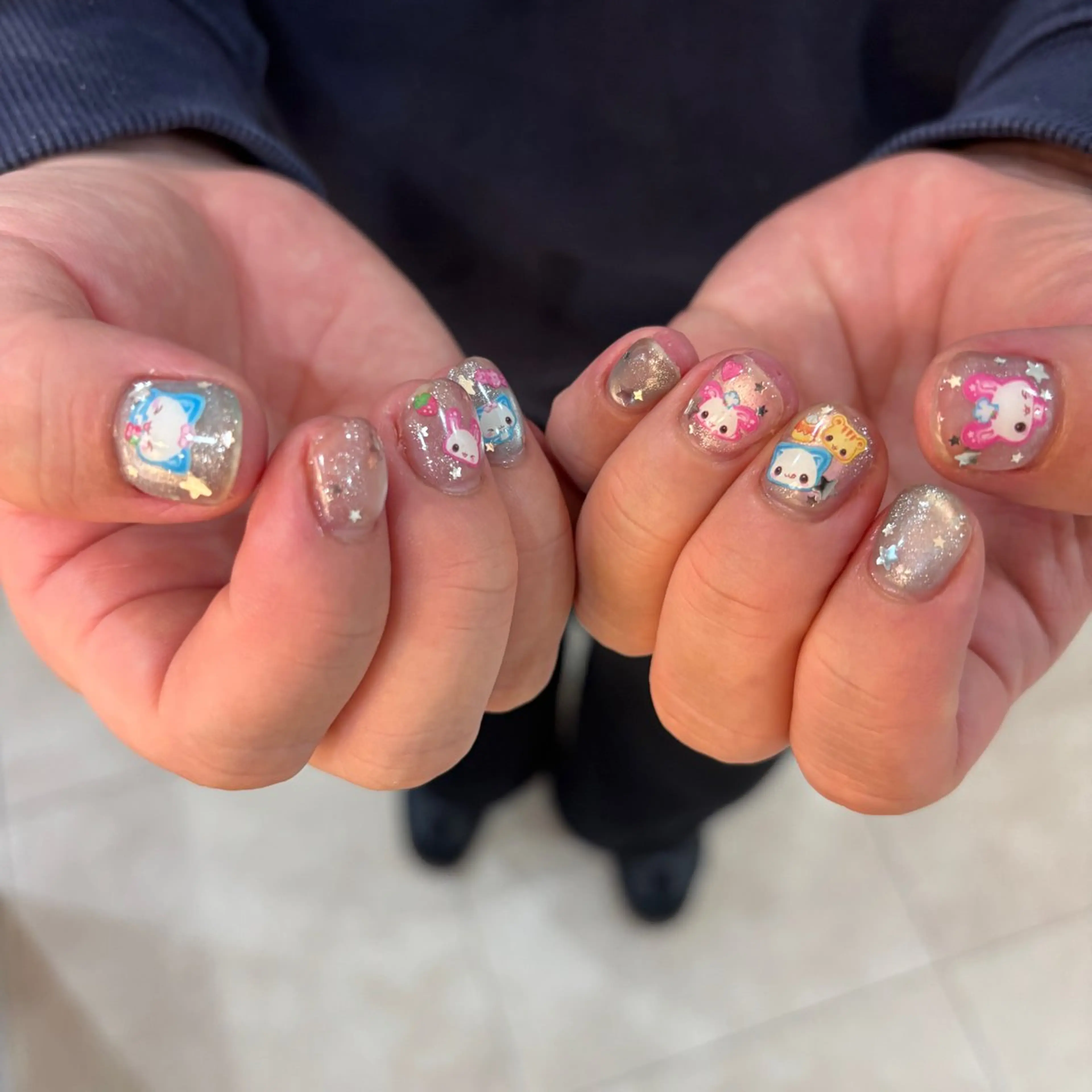 ネイル ハンドネイル フットネイル 栗田 ゆう子のネイルデザイン