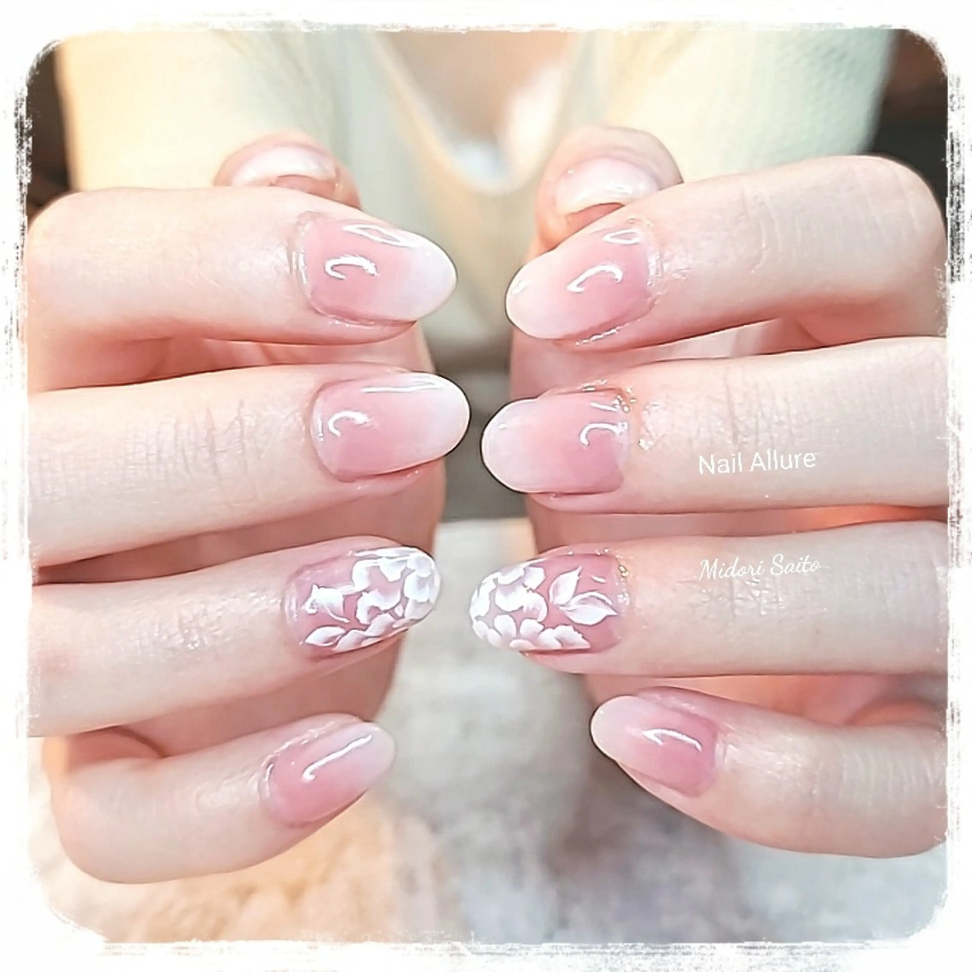 ネイル ジェルネイル グラデーション グリーン ショートネイル シンプルネイル Nail Allure(ネイル アルーア)所属・Nail Allureのネイルデザイン