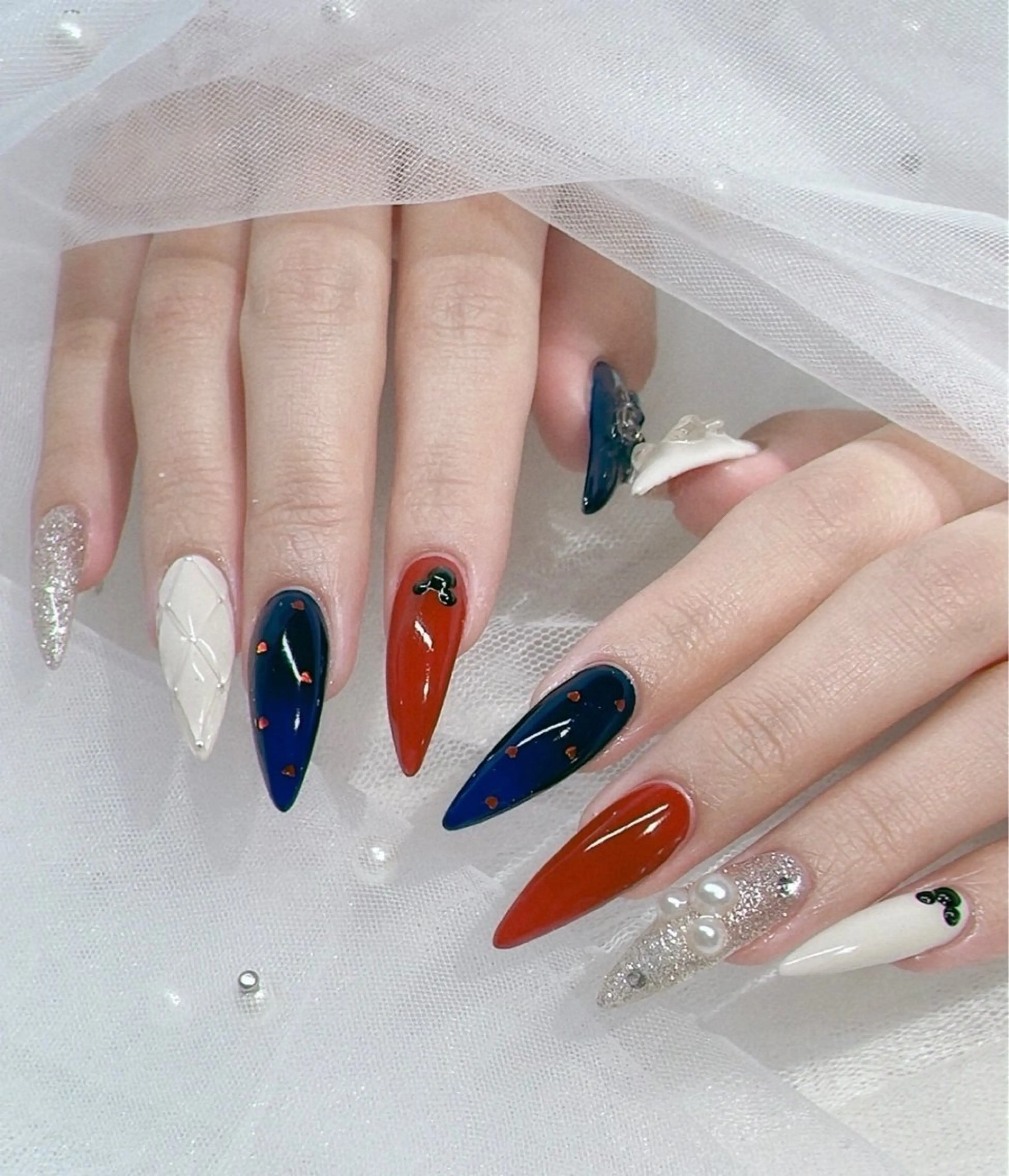 ネイル ハンドネイル lino u seinaのネイルデザイン