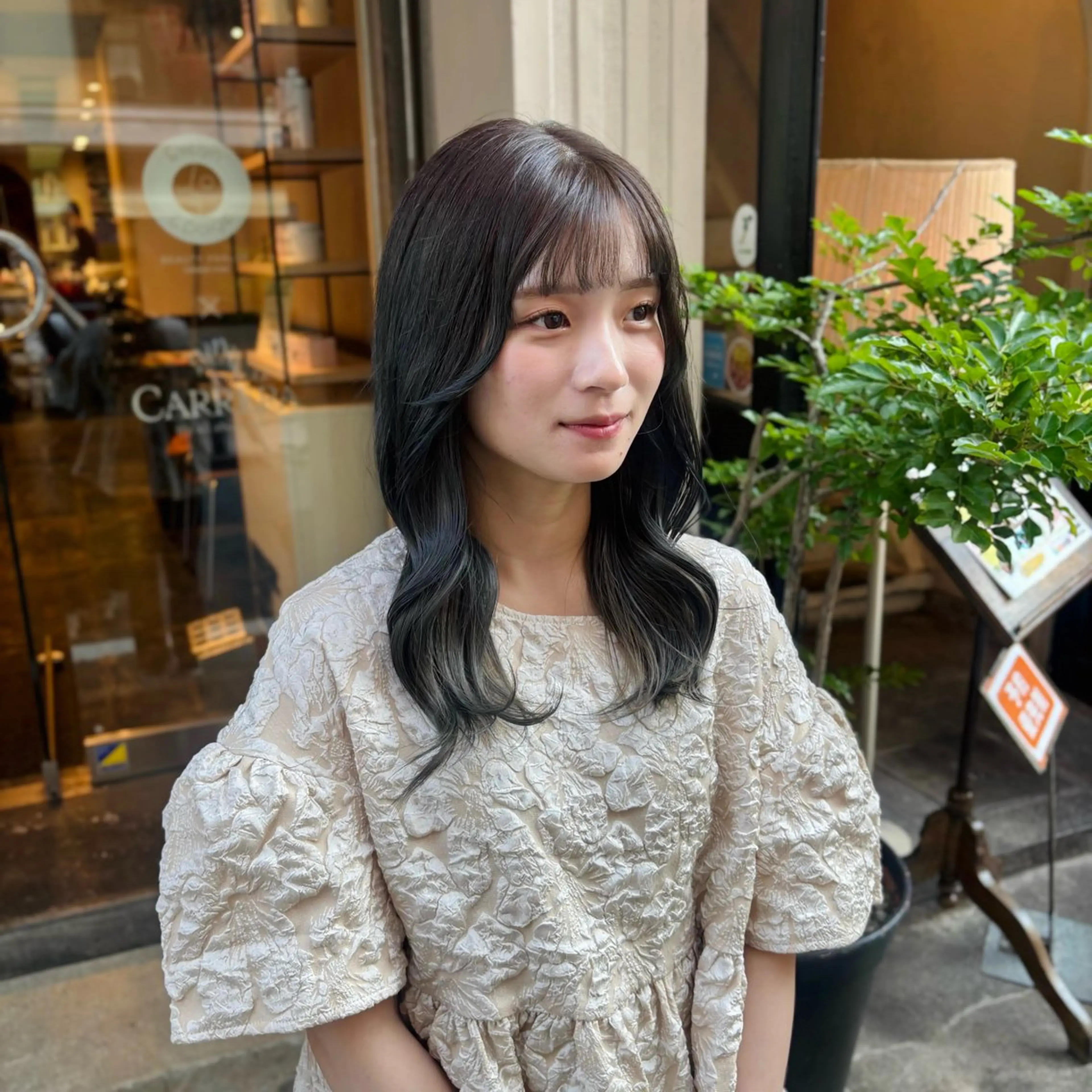 [🌿minimo限定🌿]顔周りカット(前髪)+透明感カラーの写真