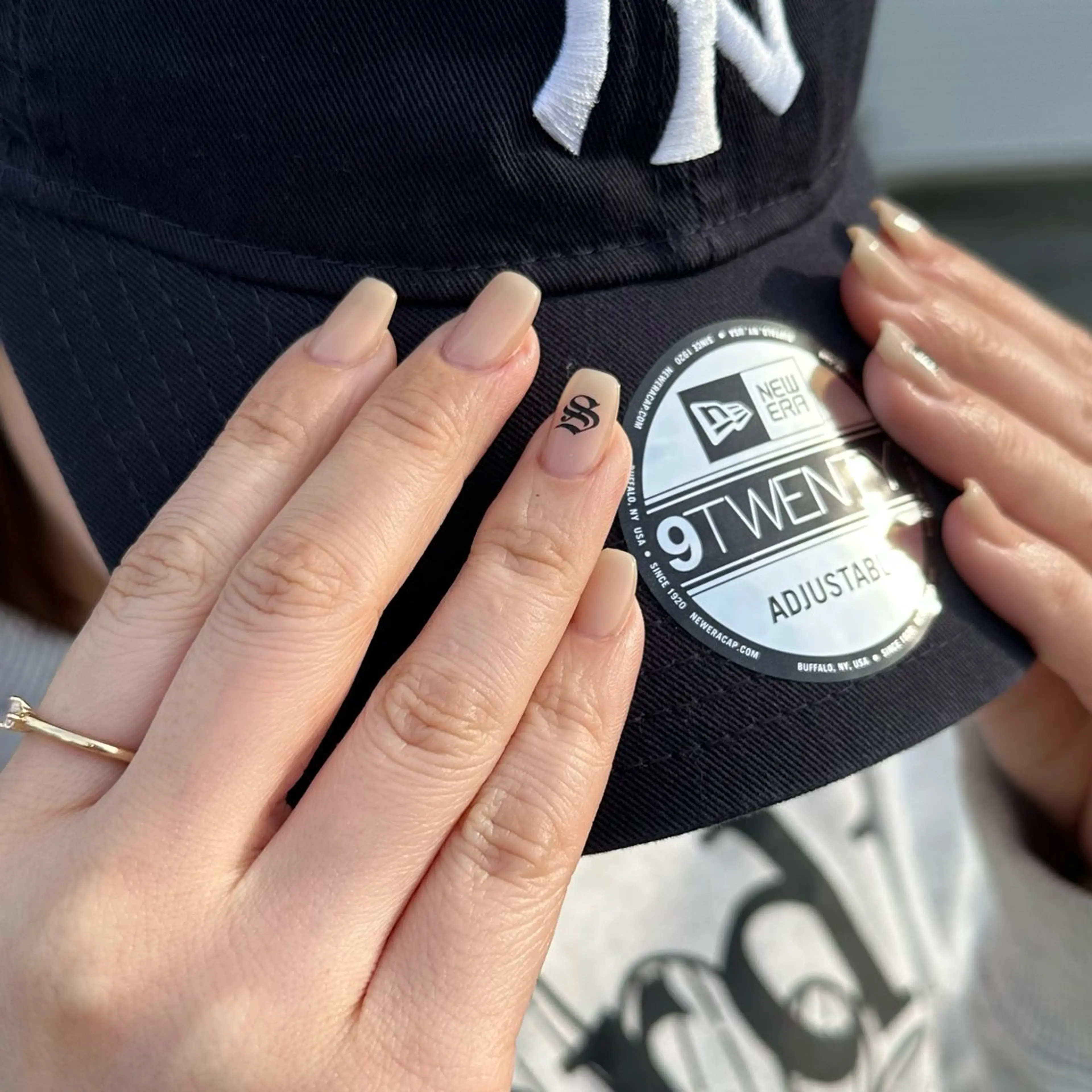 ネイル ハンドネイル COIN  nail hinataのネイルデザイン