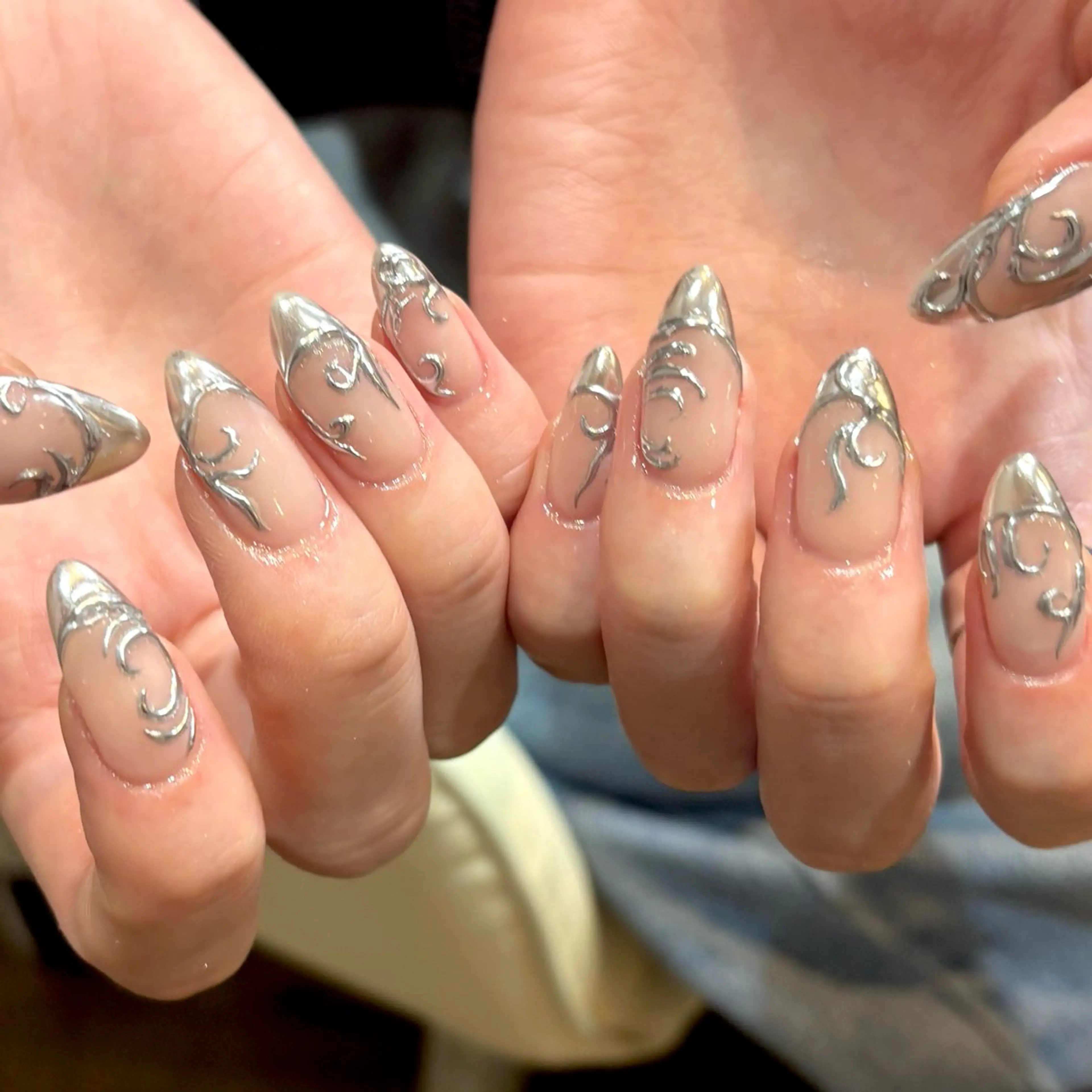 ネイル Lusso🫧 Ayaneのネイルデザイン