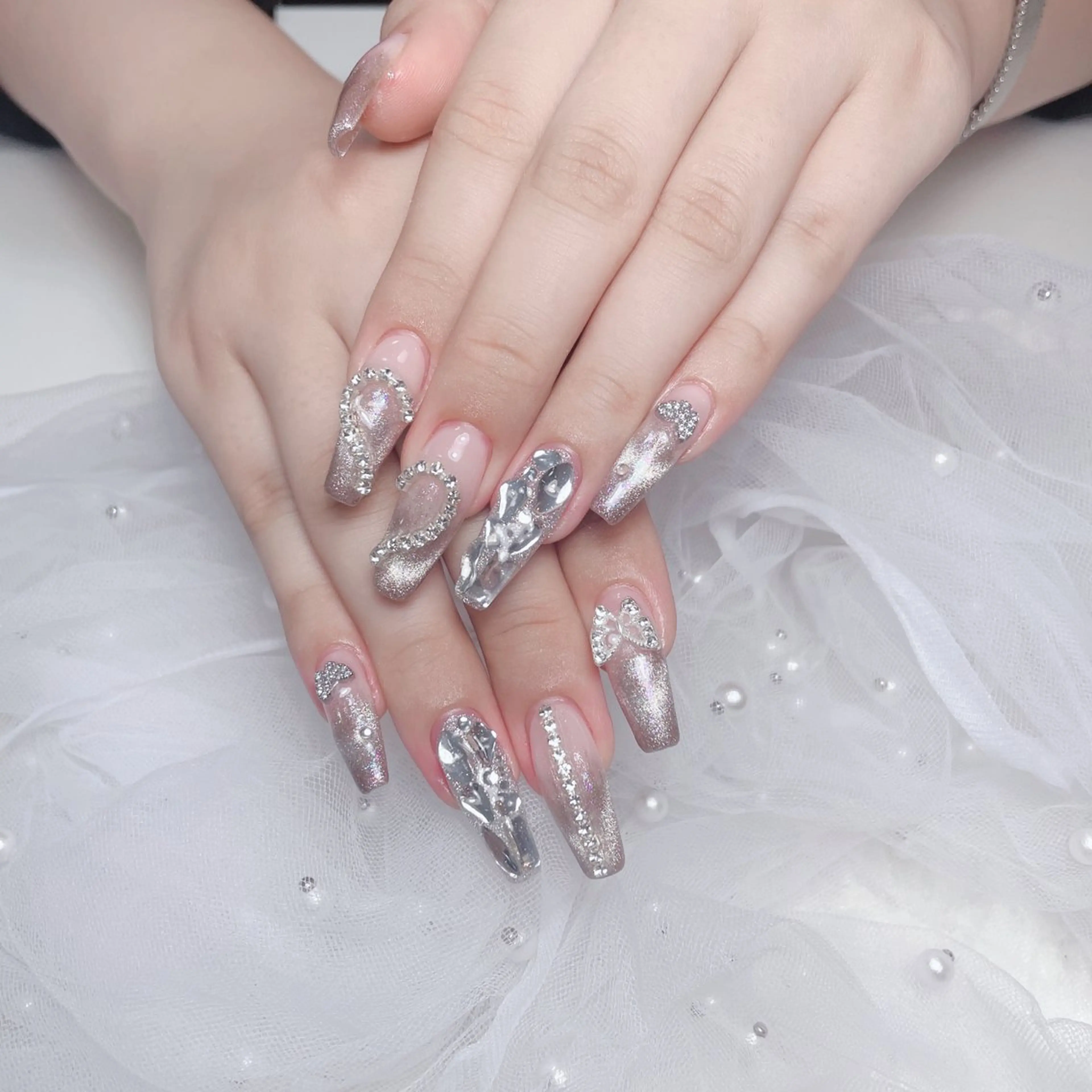 ネイル ハンドネイル uuネイルサロン所属・uu ネイルサロン関内🌼のネイルデザイン