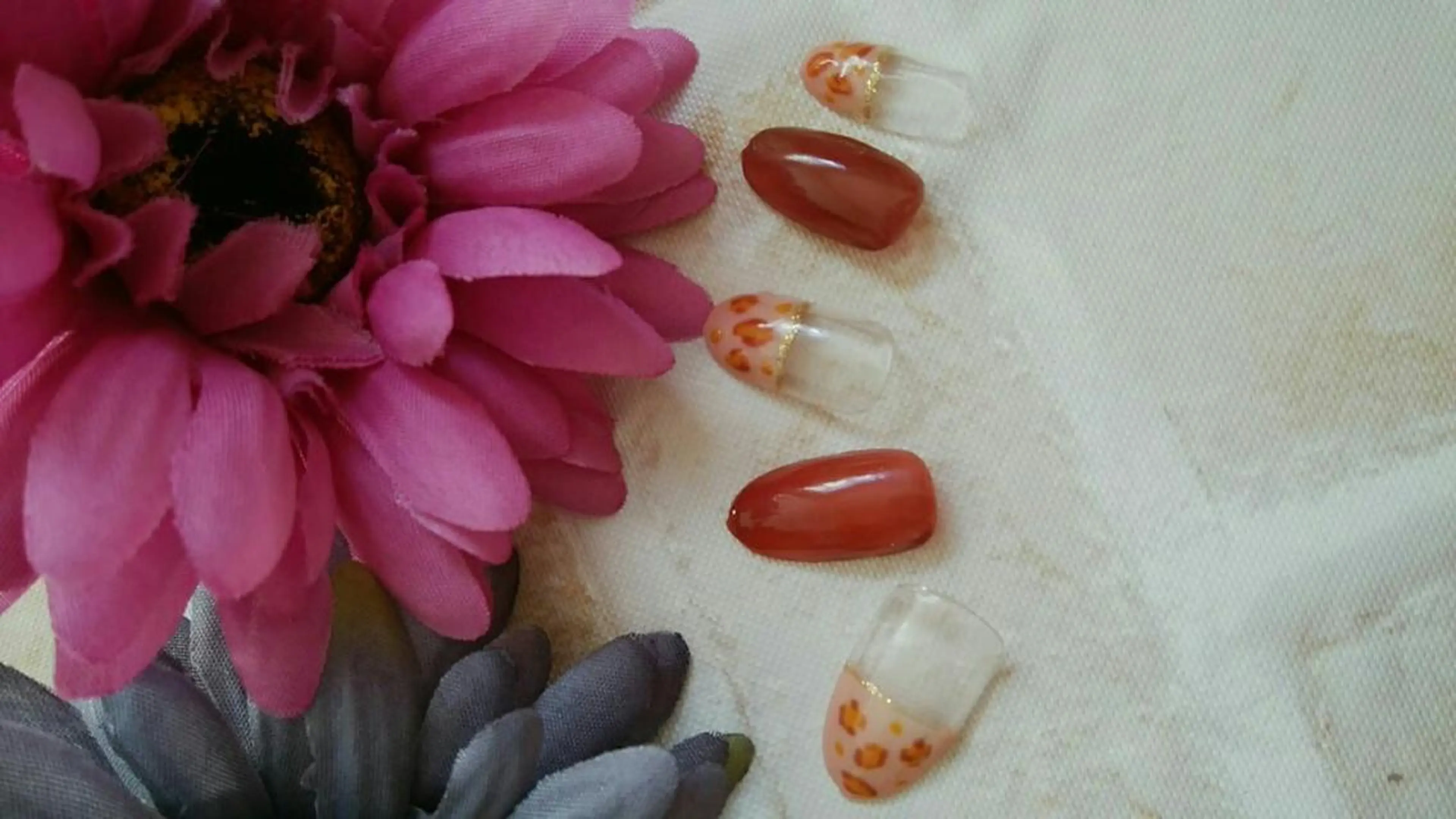 ネイル アニマル柄 オフィスネイル シンプルネイル ネイリスト AIKOのネイルデザイン