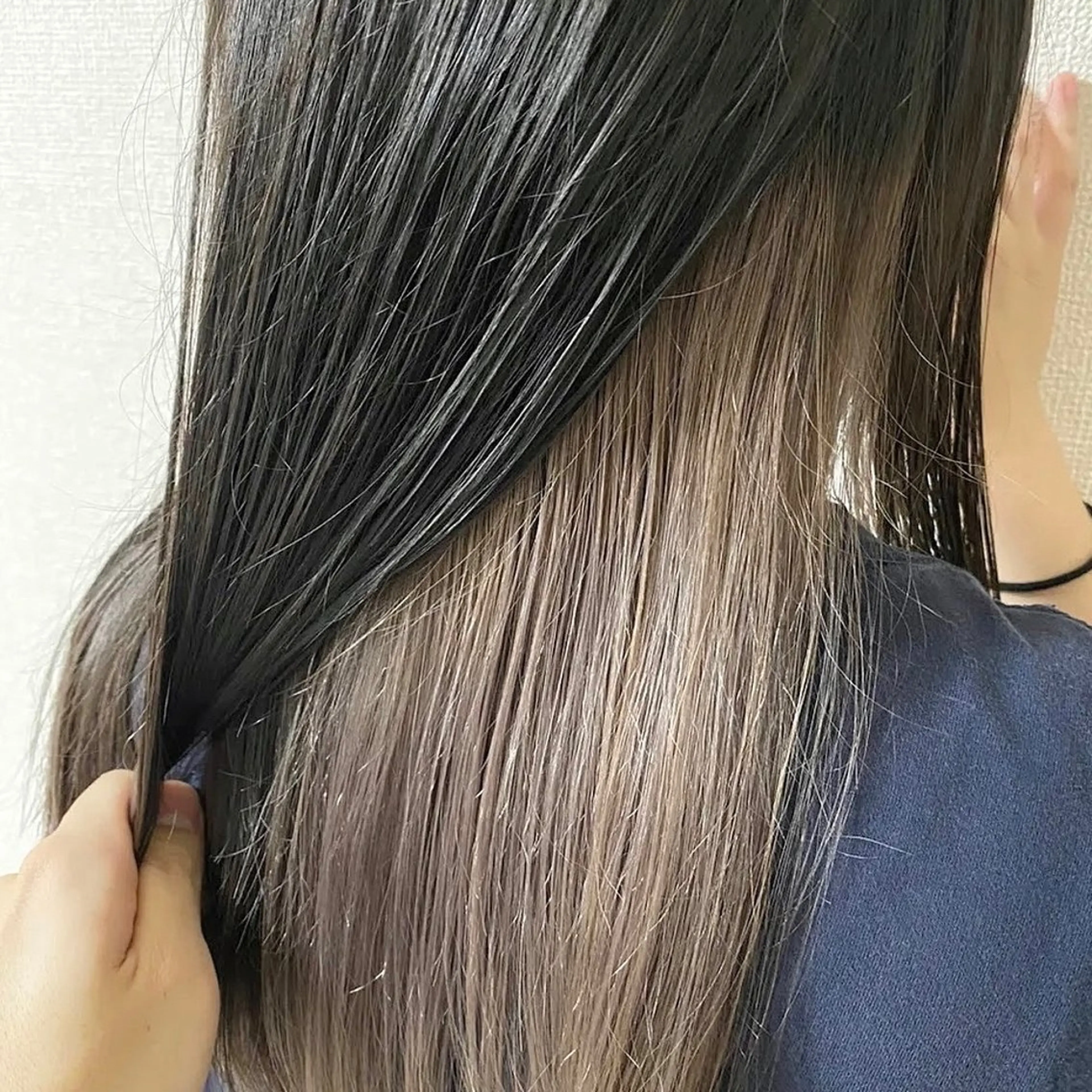 ロング ユイナ 🕊NaVI ベージュ/透明感のヘアスタイル