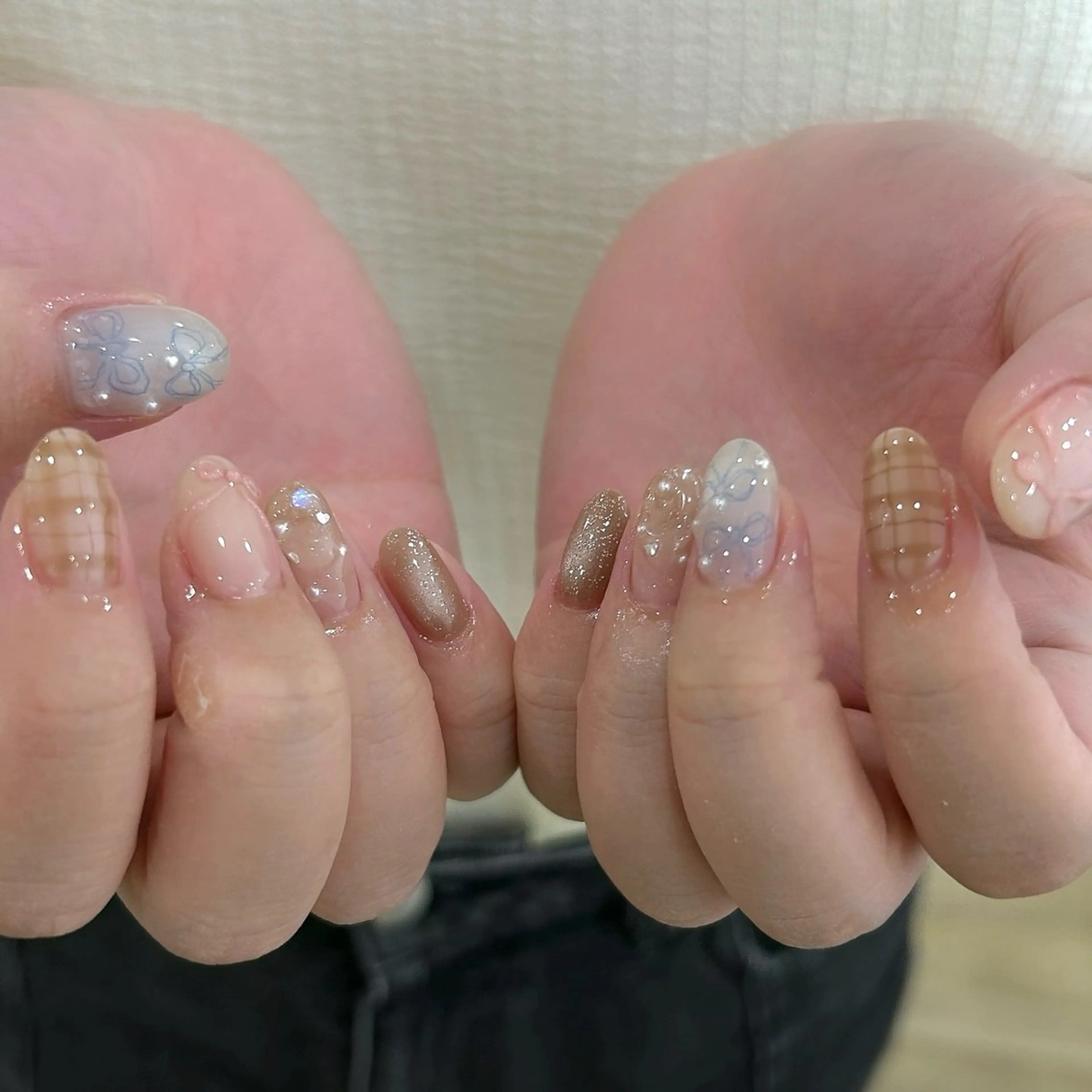 ネイル ATENA momokaのネイルデザイン